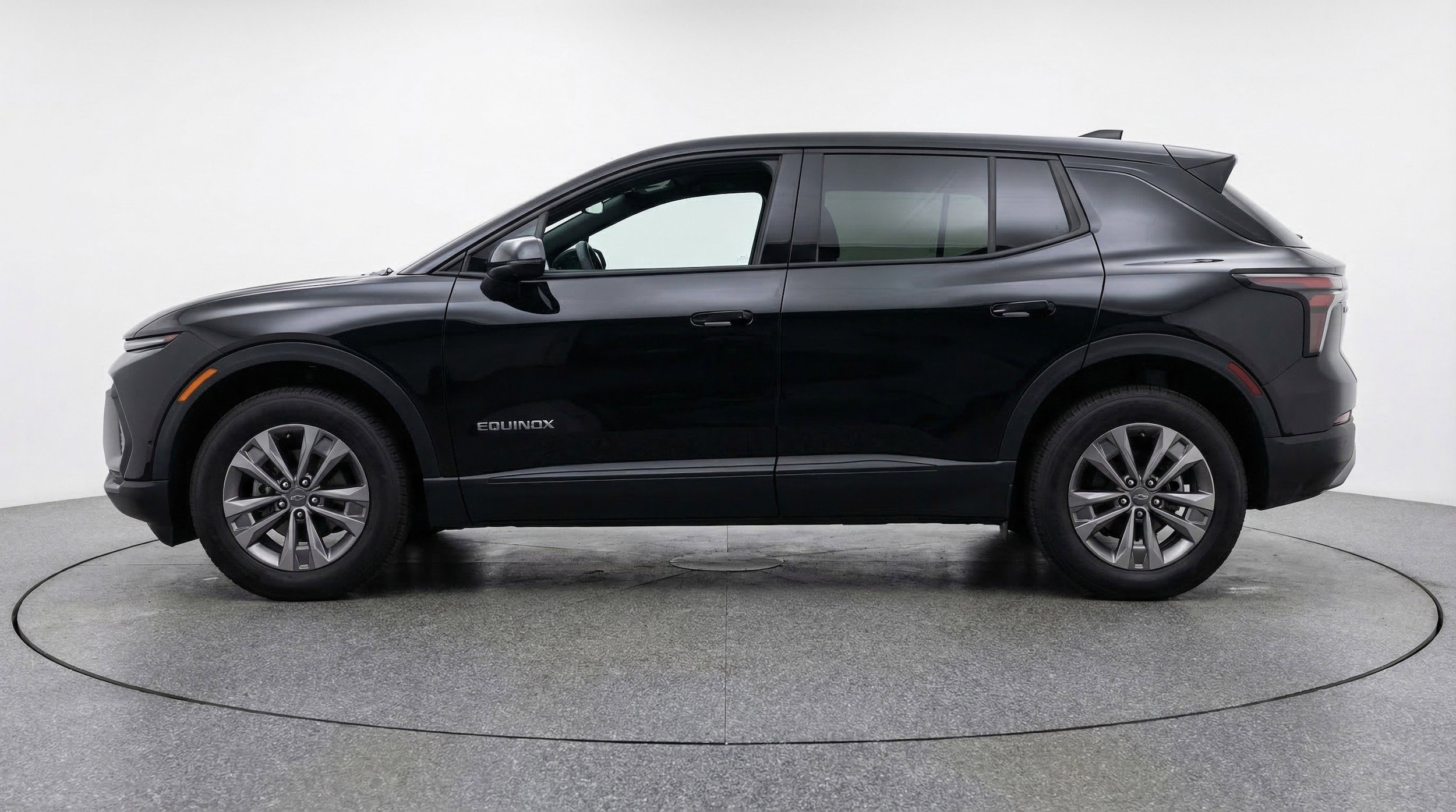 Thumbnail: 2025 Chevrolet Equinox - 5