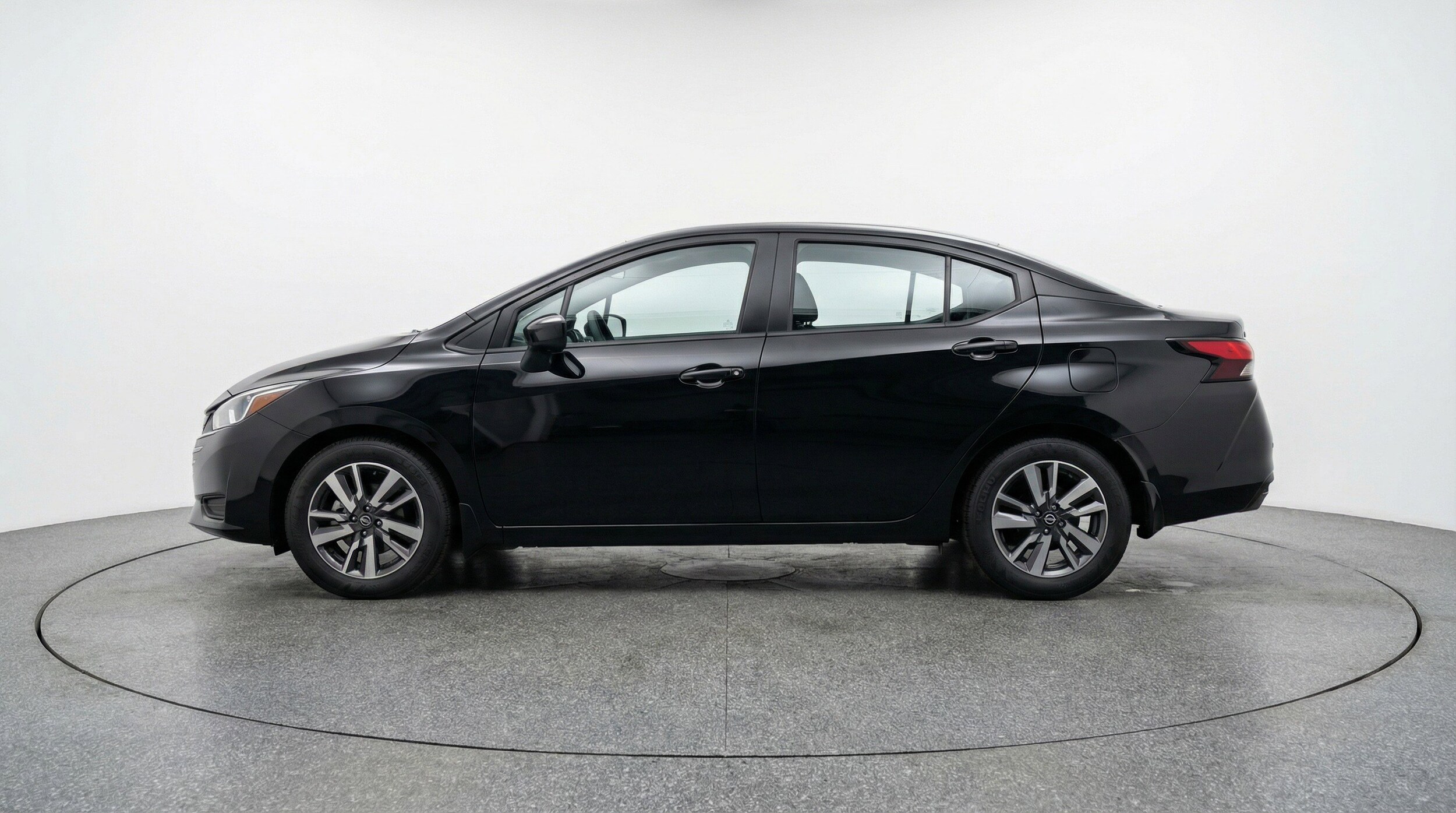 Thumbnail: 2025 Nissan Versa - 5