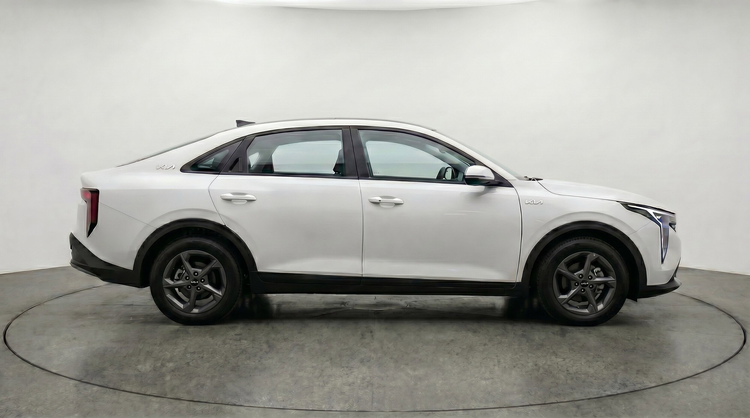Thumbnail: 2025 Kia K4 - 11