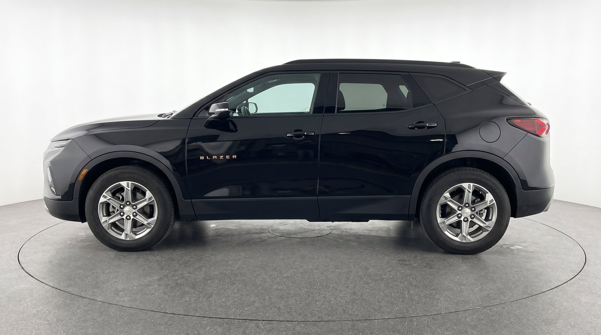 Thumbnail: 2025 Chevrolet Blazer - 5