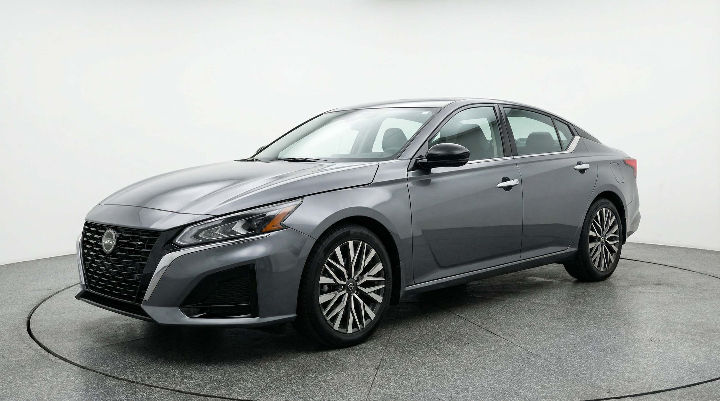 Thumbnail: 2025 Nissan Altima - 3