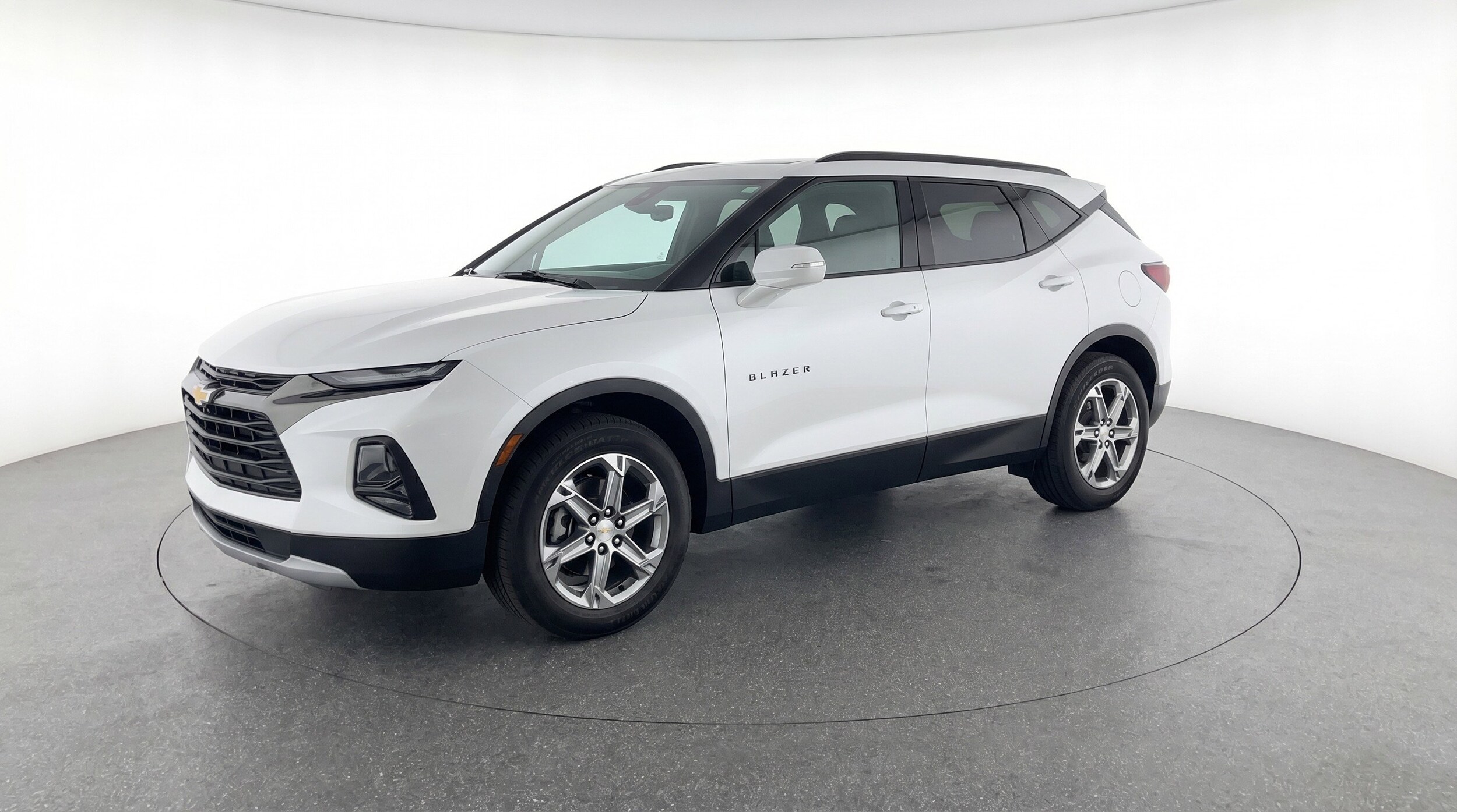Thumbnail: 2025 Chevrolet Blazer - 3
