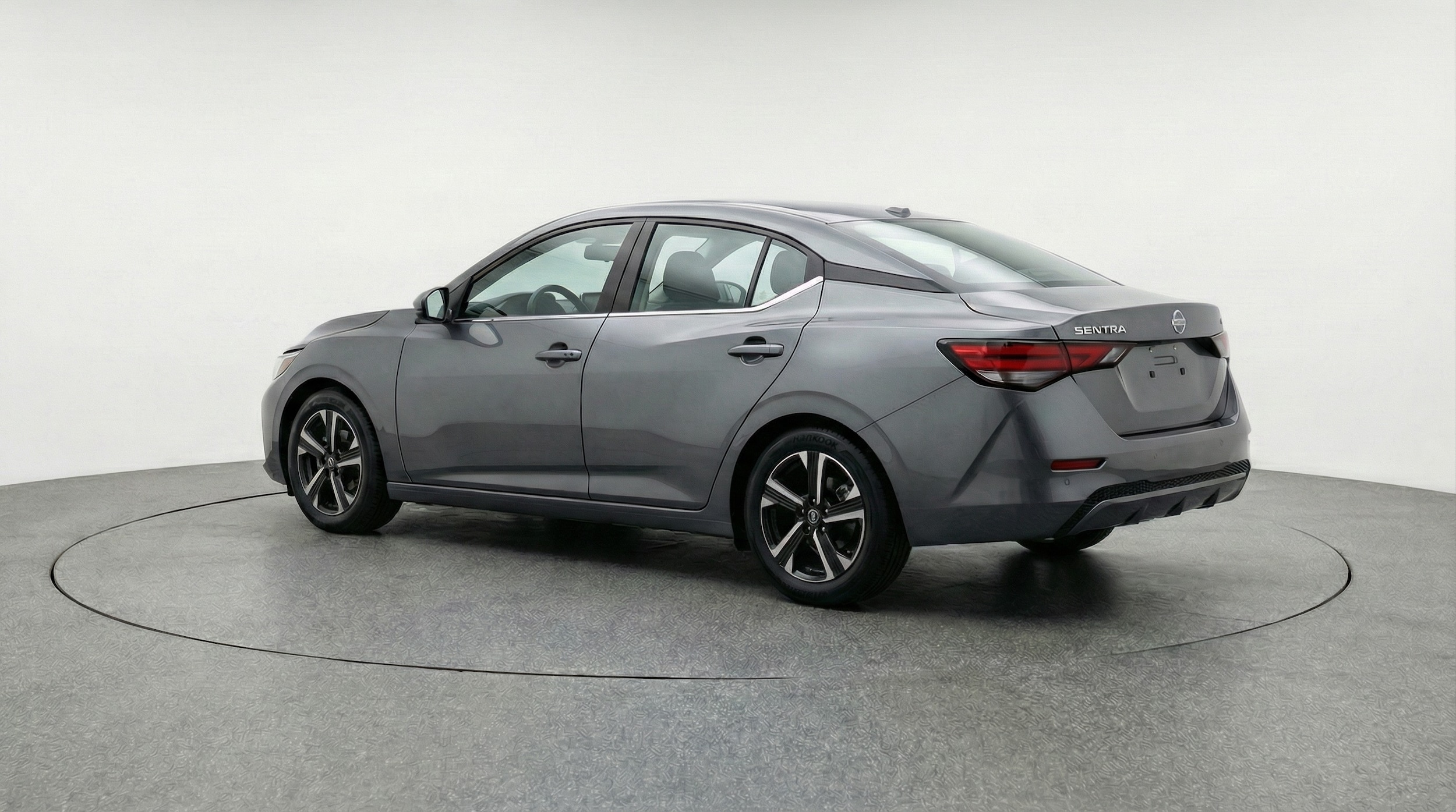 Thumbnail: 2025 Nissan Sentra - 5