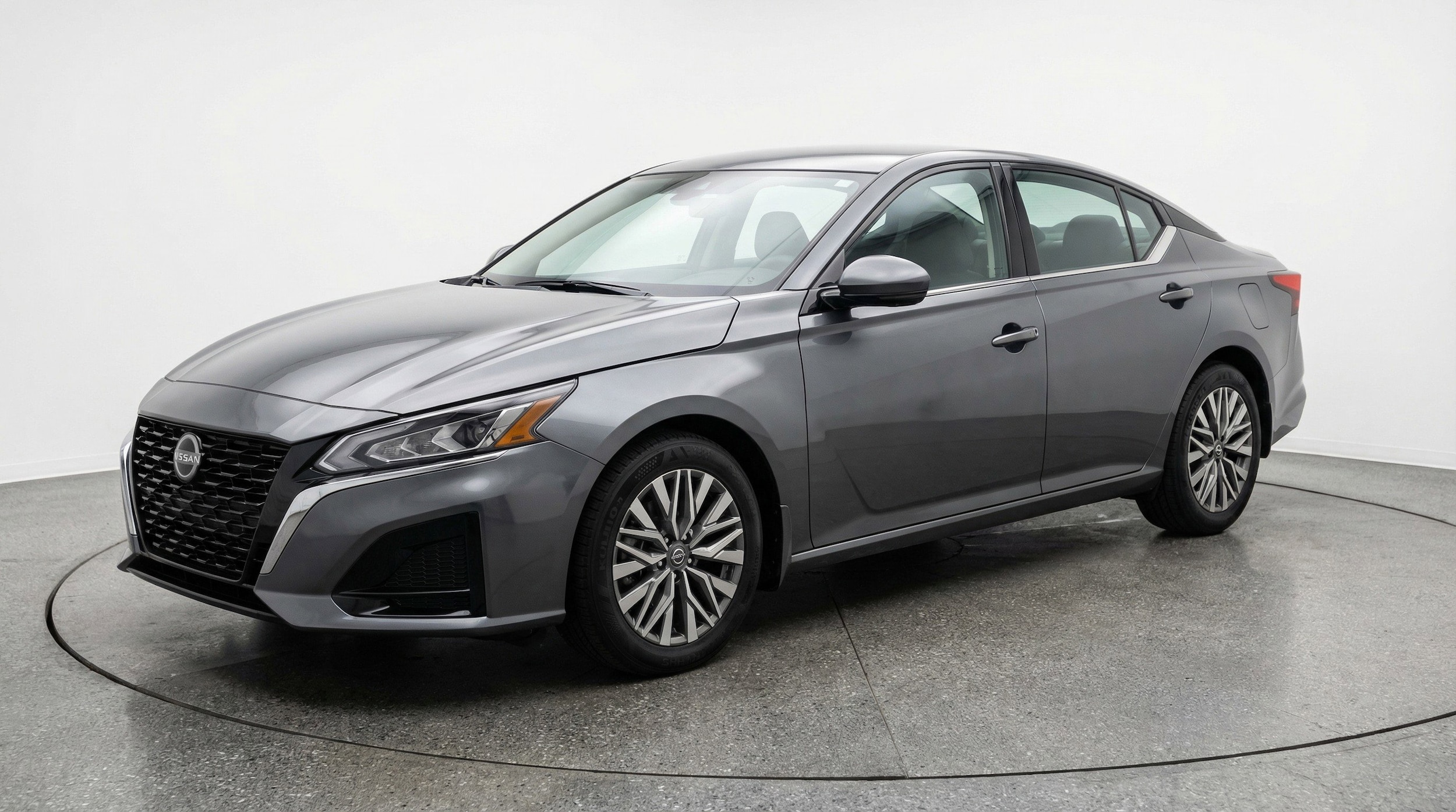 Thumbnail: 2025 Nissan Altima - 3