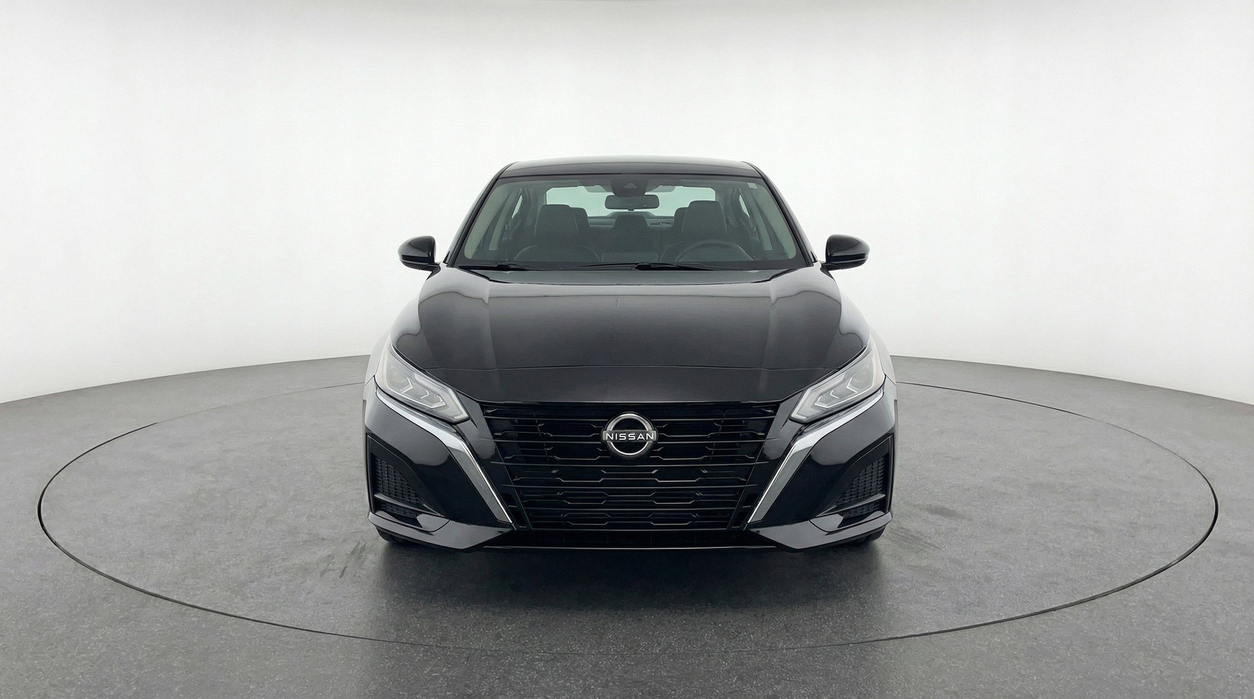 Thumbnail: 2025 Nissan Altima - 2