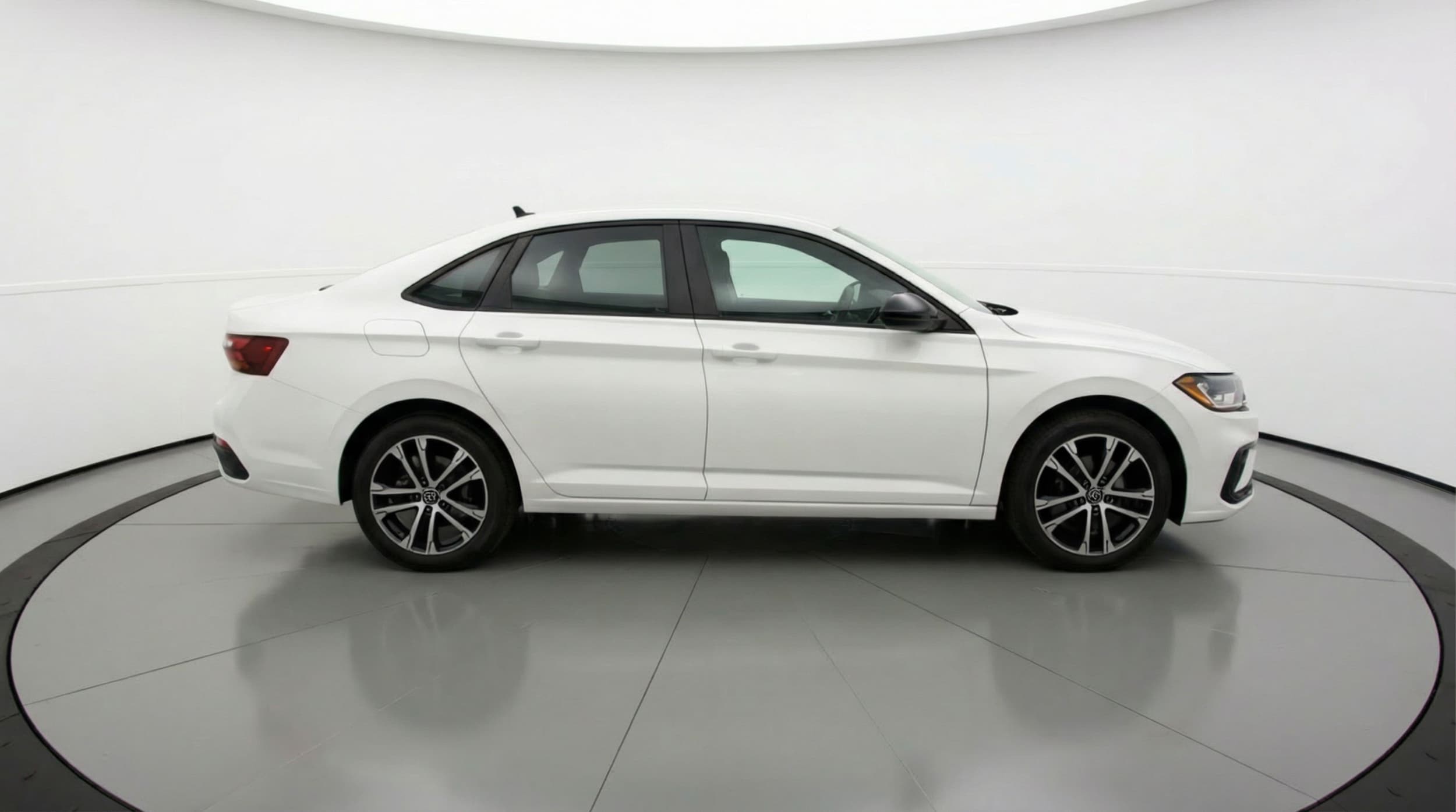 Thumbnail: 2025 Volkswagen Jetta - 8