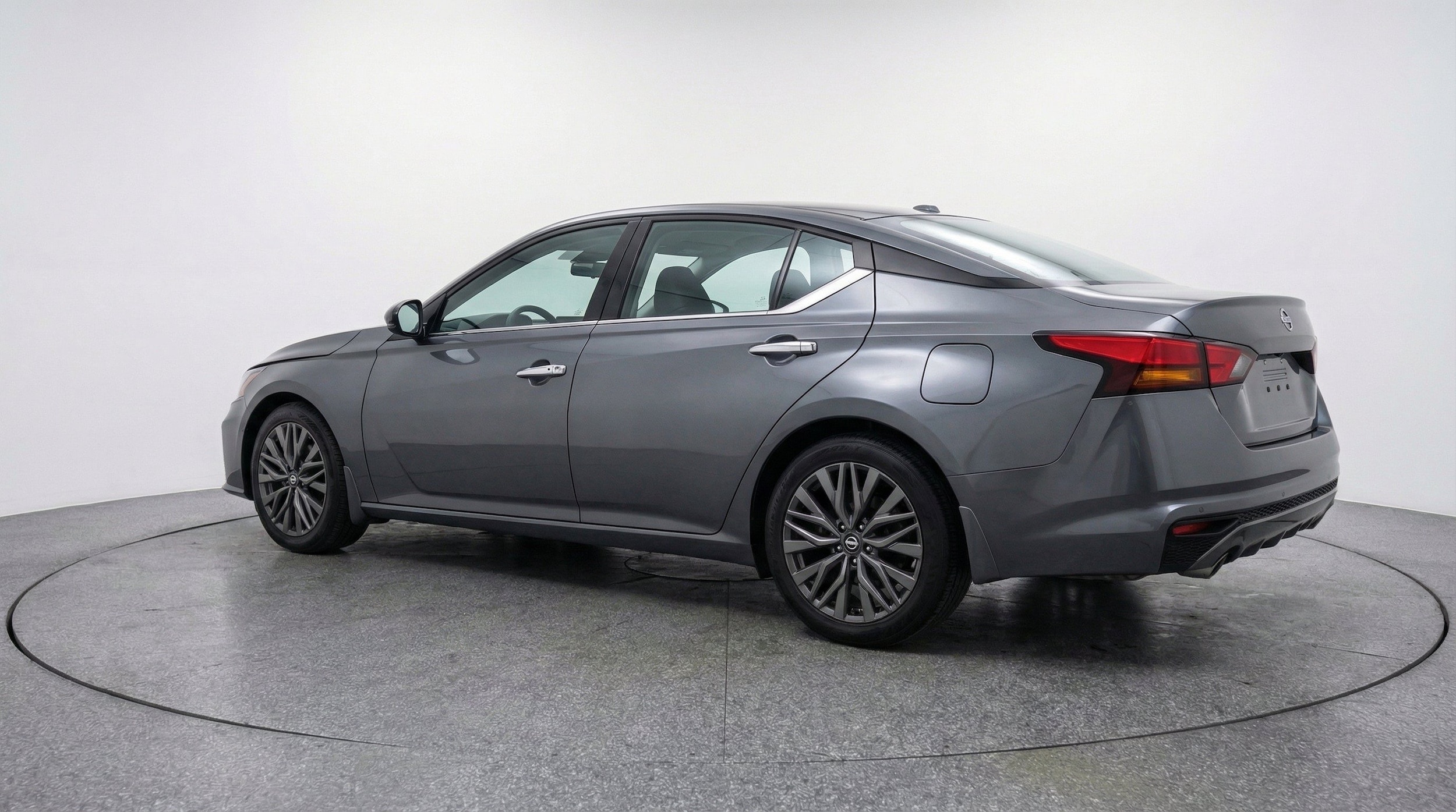 Thumbnail: 2025 Nissan Altima - 6