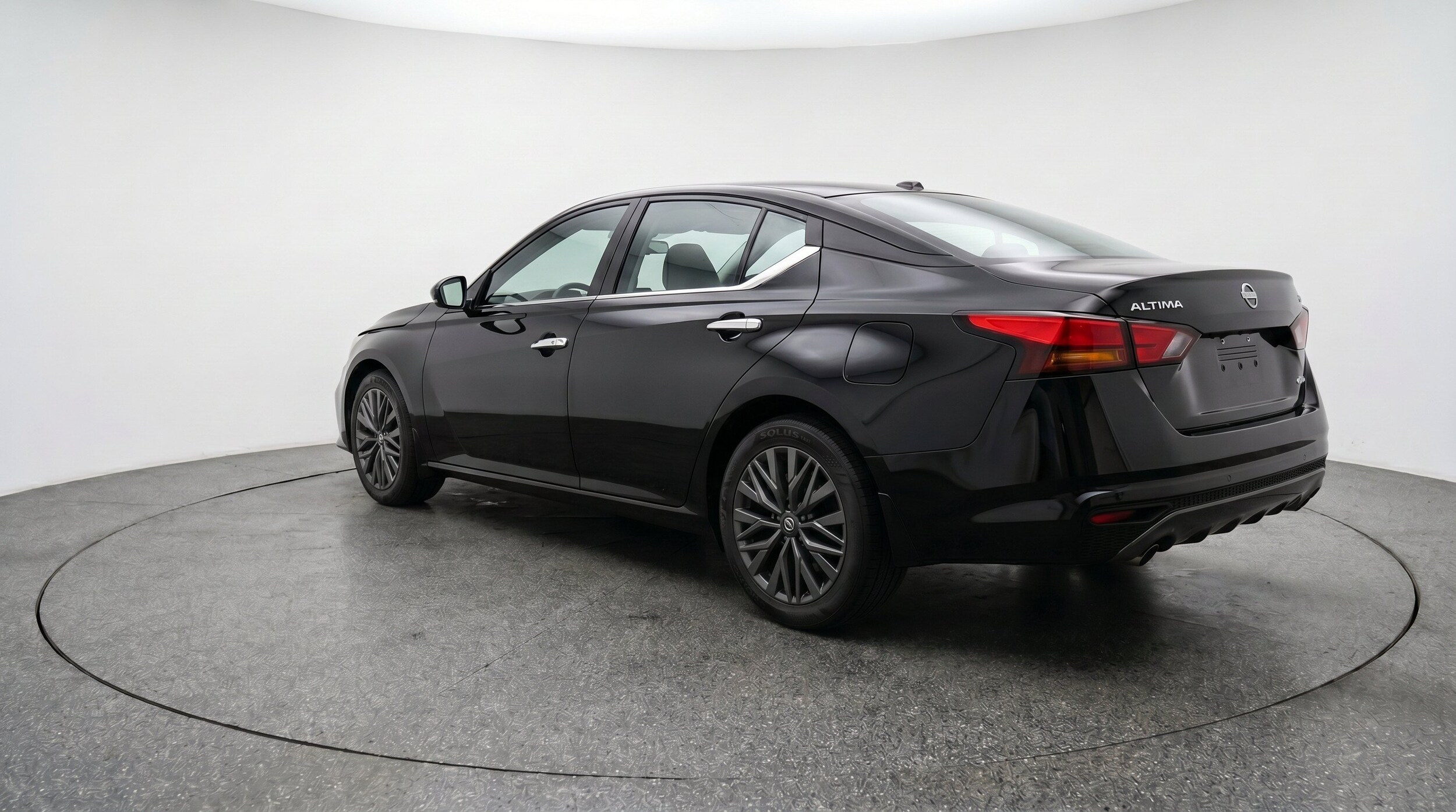 Thumbnail: 2025 Nissan Altima - 6