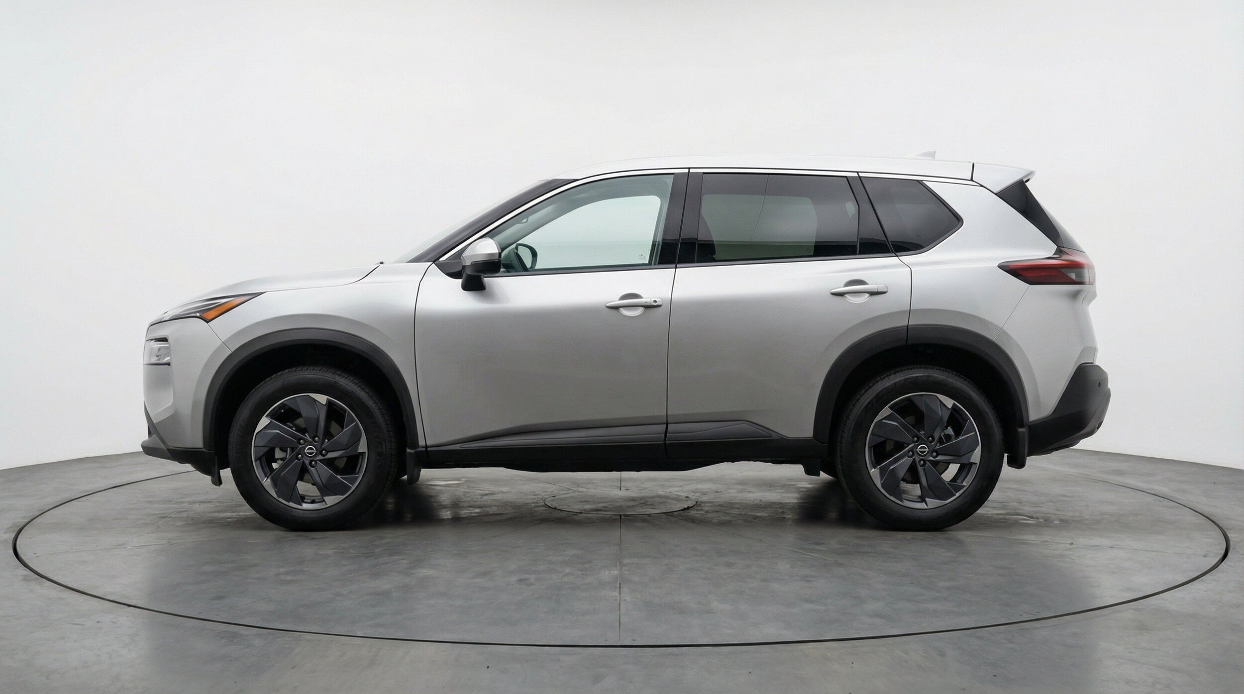 Thumbnail: 2025 Nissan Rogue - 5