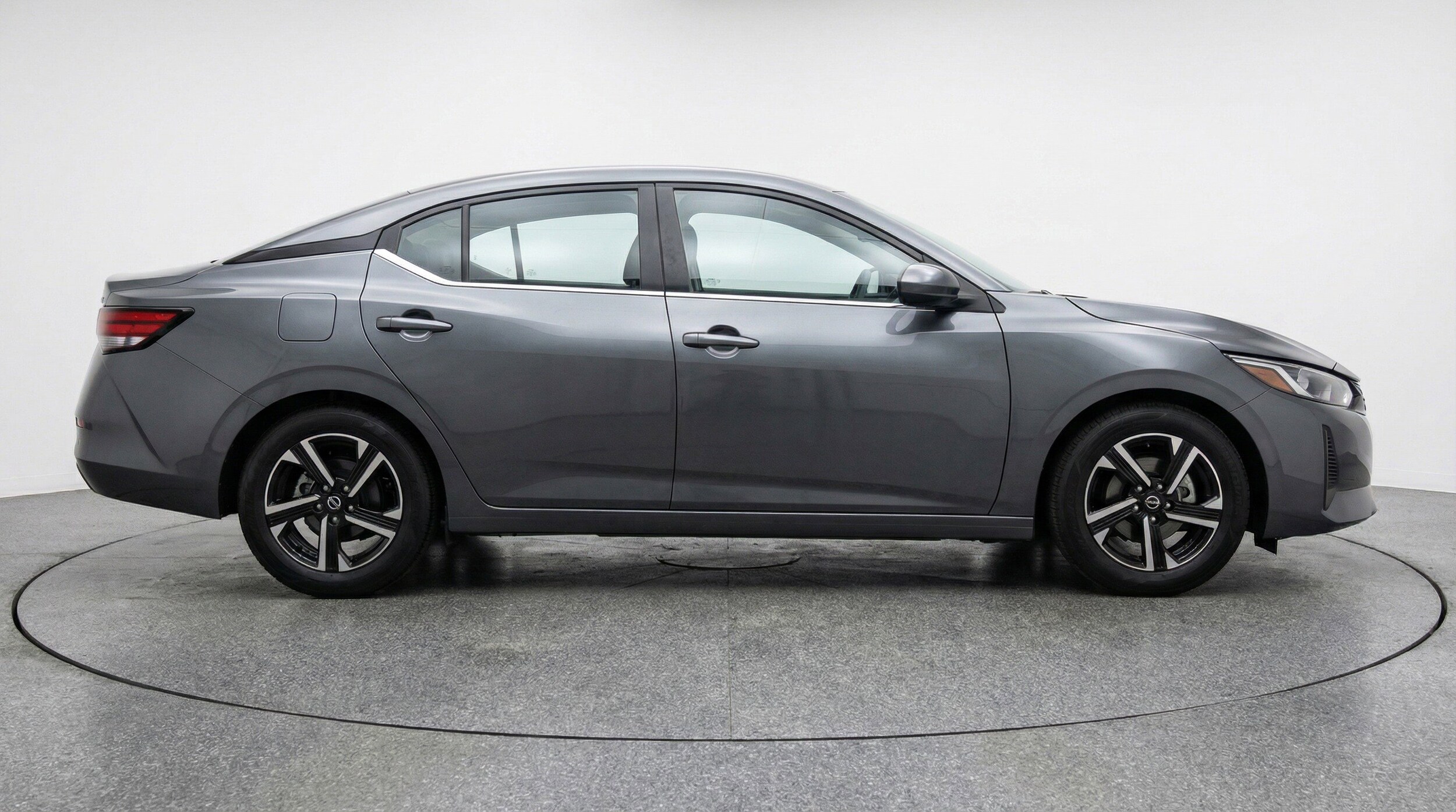 Thumbnail: 2025 Nissan Sentra - 11