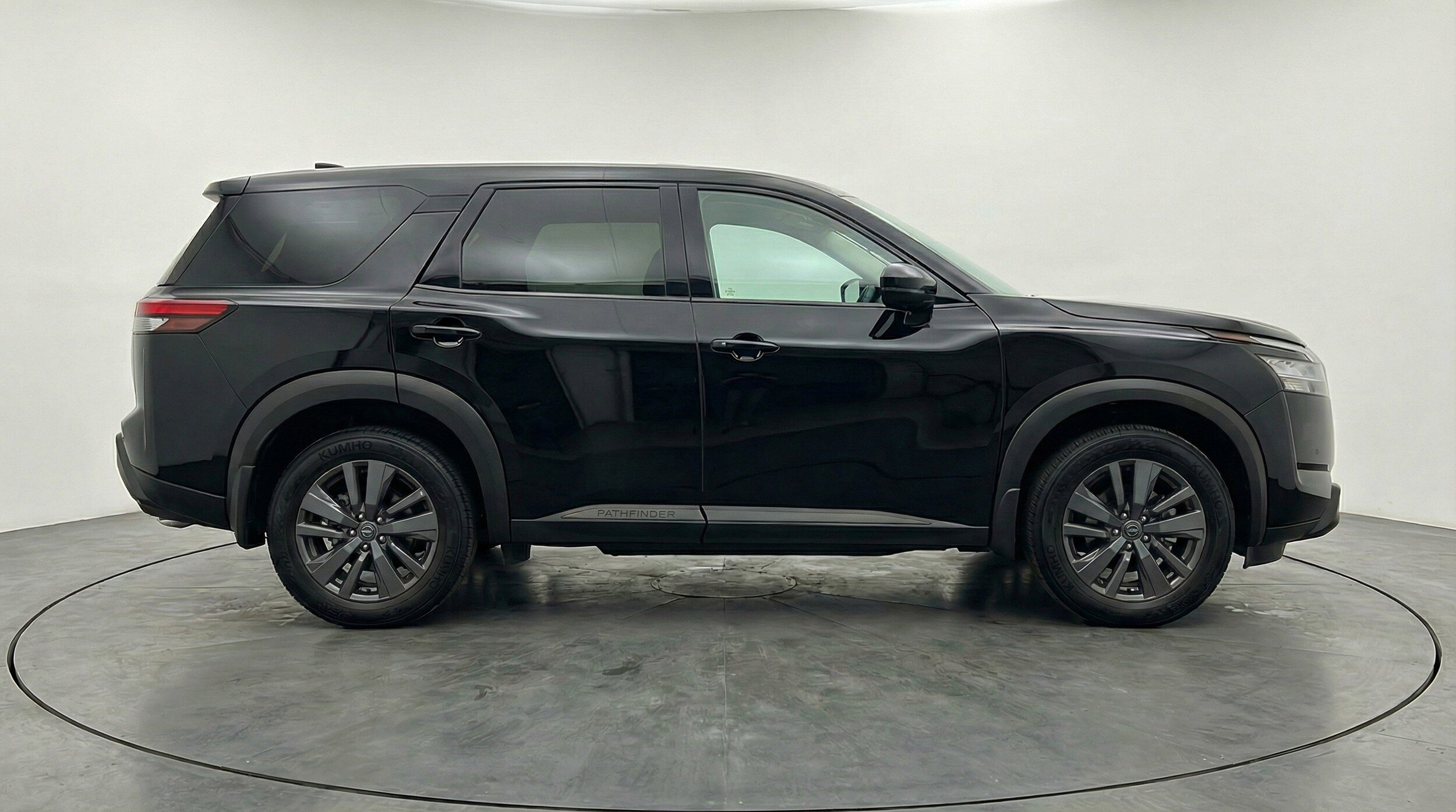 Thumbnail: 2025 Nissan Pathfinder - 11