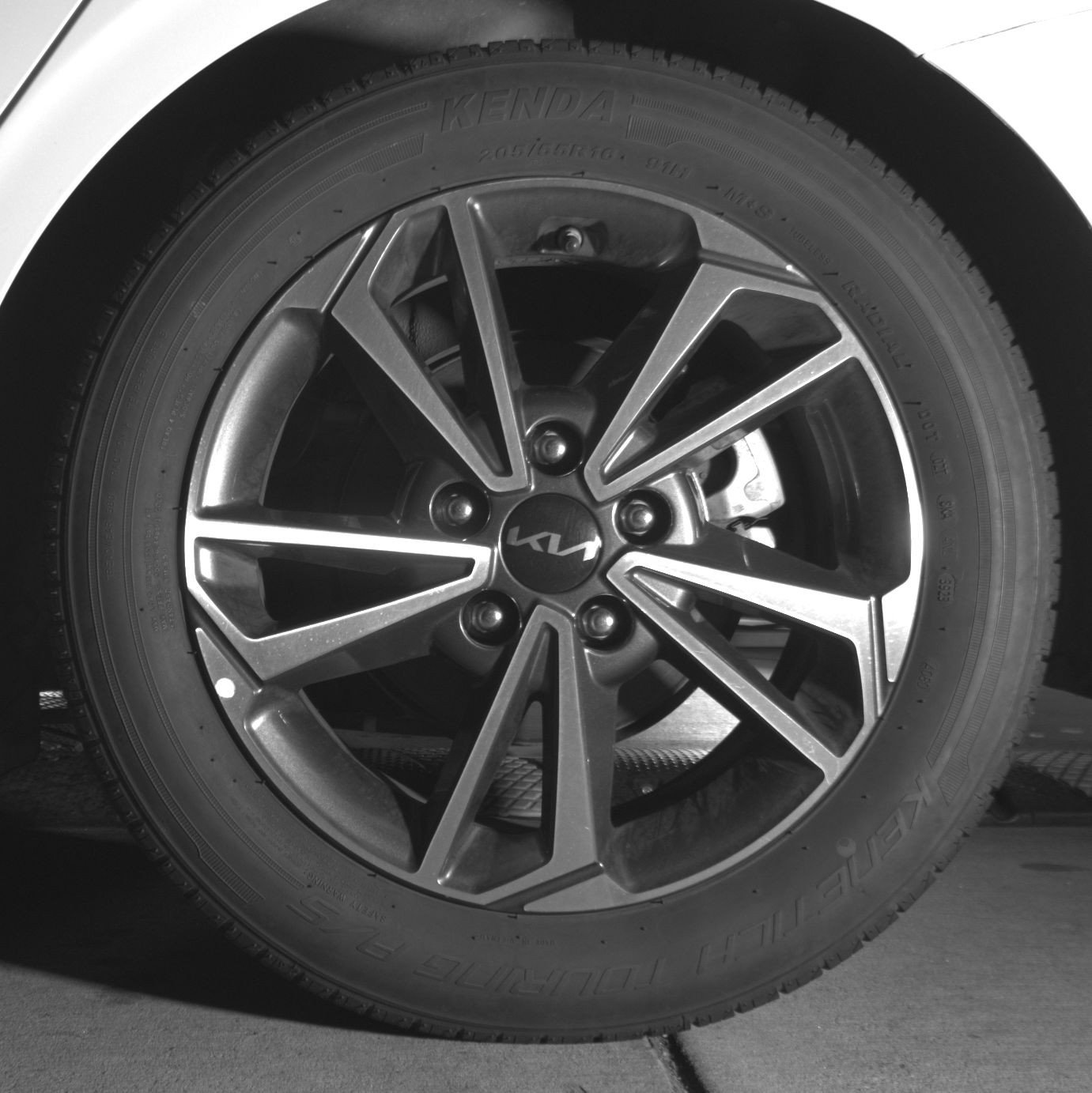 Thumbnail: 2023 Kia Forte - 14