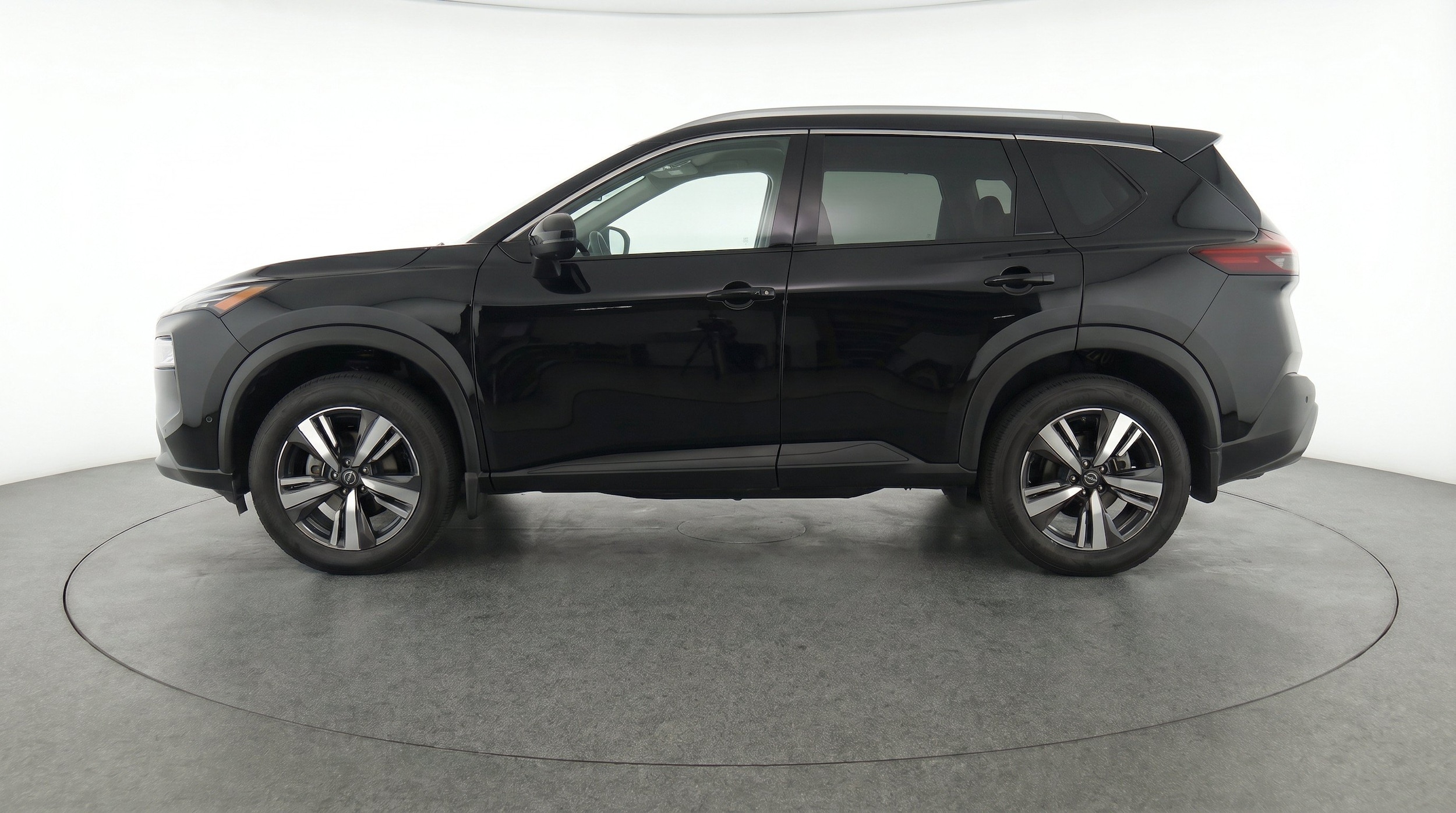 Thumbnail: 2026 Nissan Rogue - 5