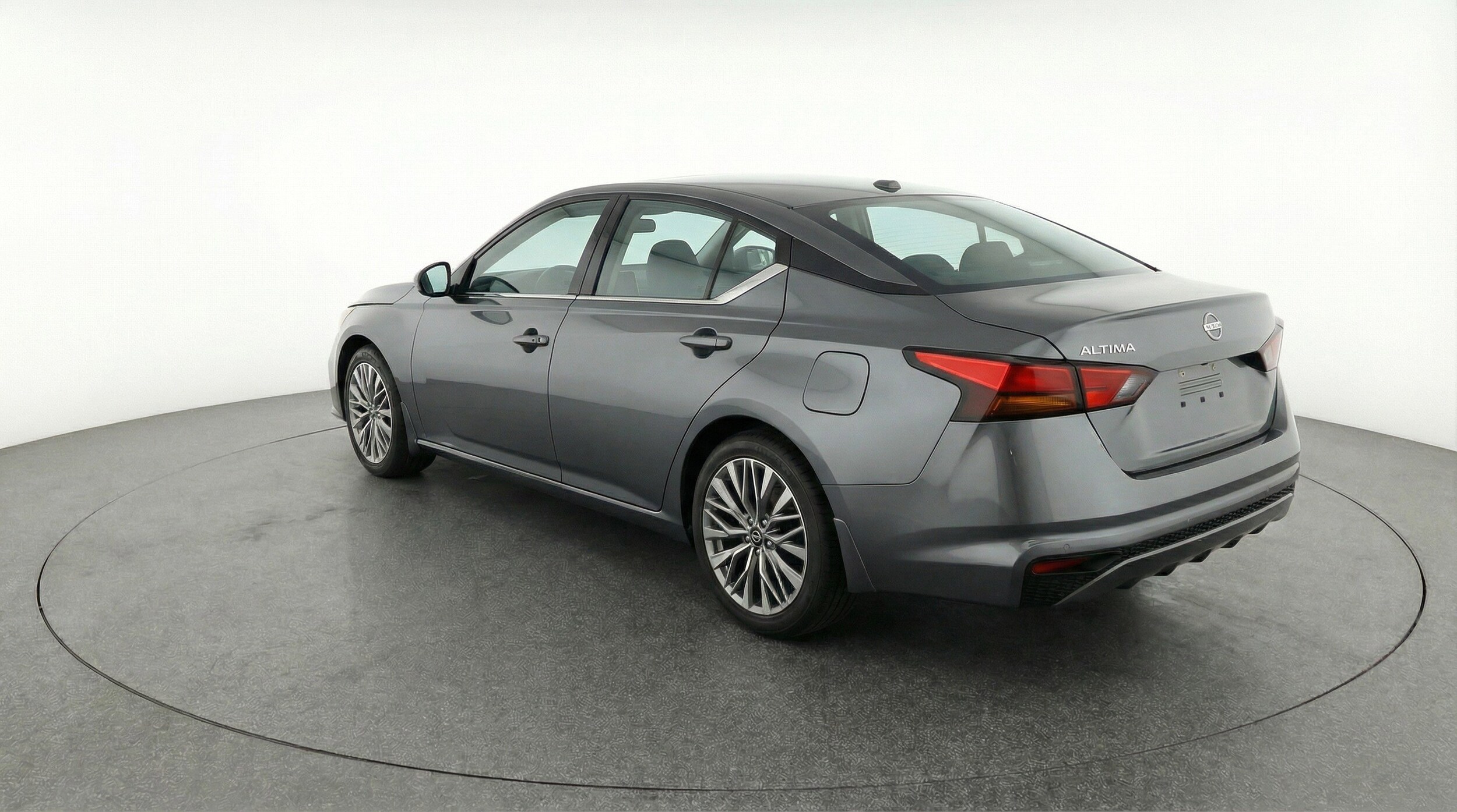 Thumbnail: 2025 Nissan Altima - 6