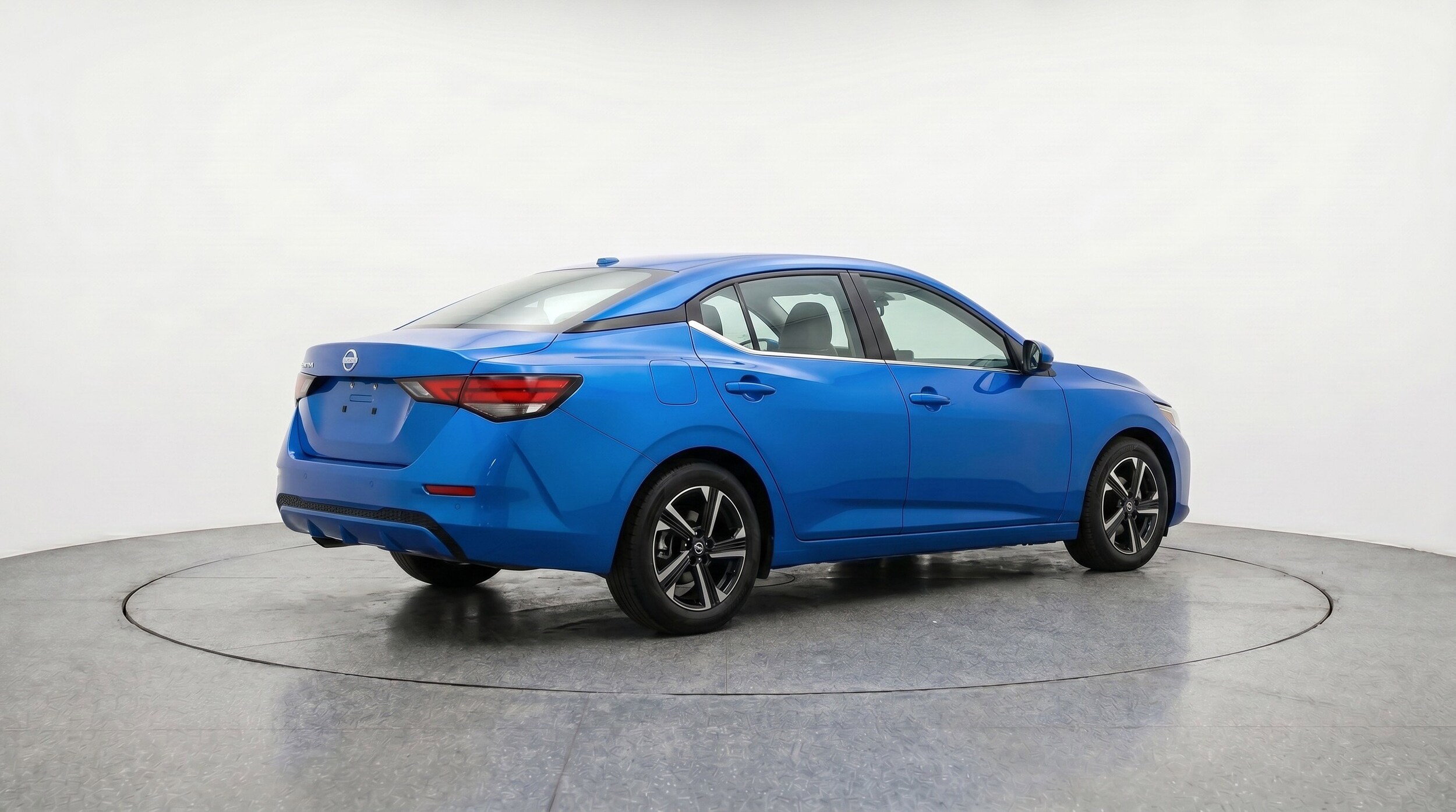 Thumbnail: 2025 Nissan Sentra - 9
