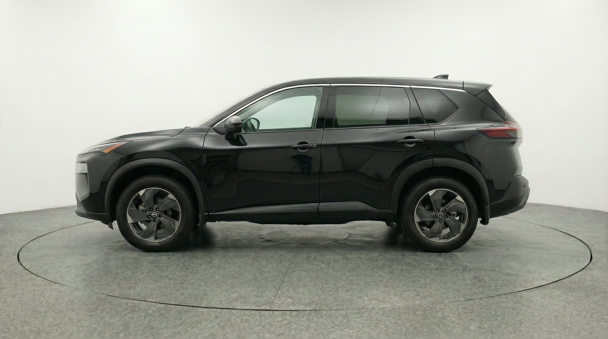 Thumbnail: 2025 Nissan Rogue - 5