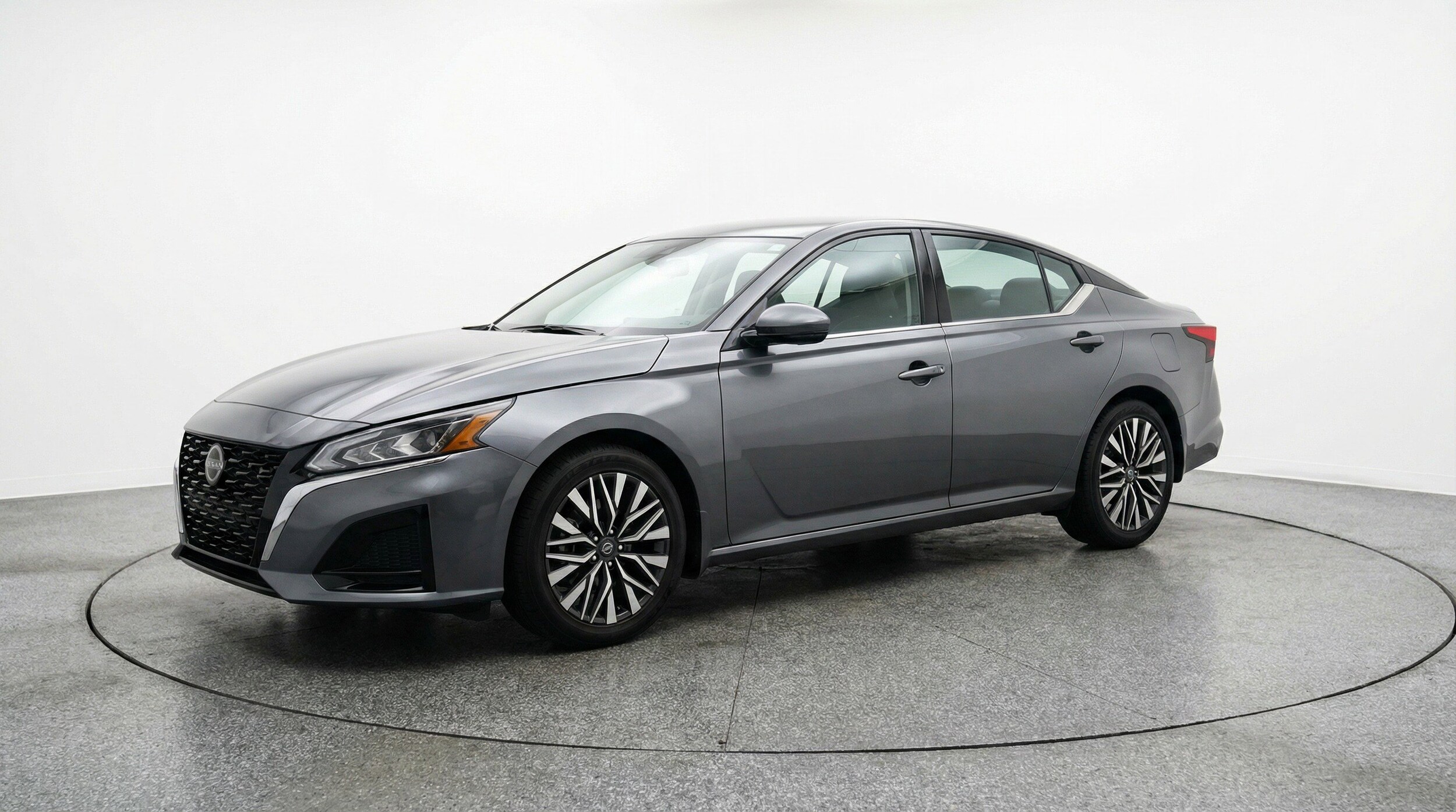 Thumbnail: 2025 Nissan Altima - 3