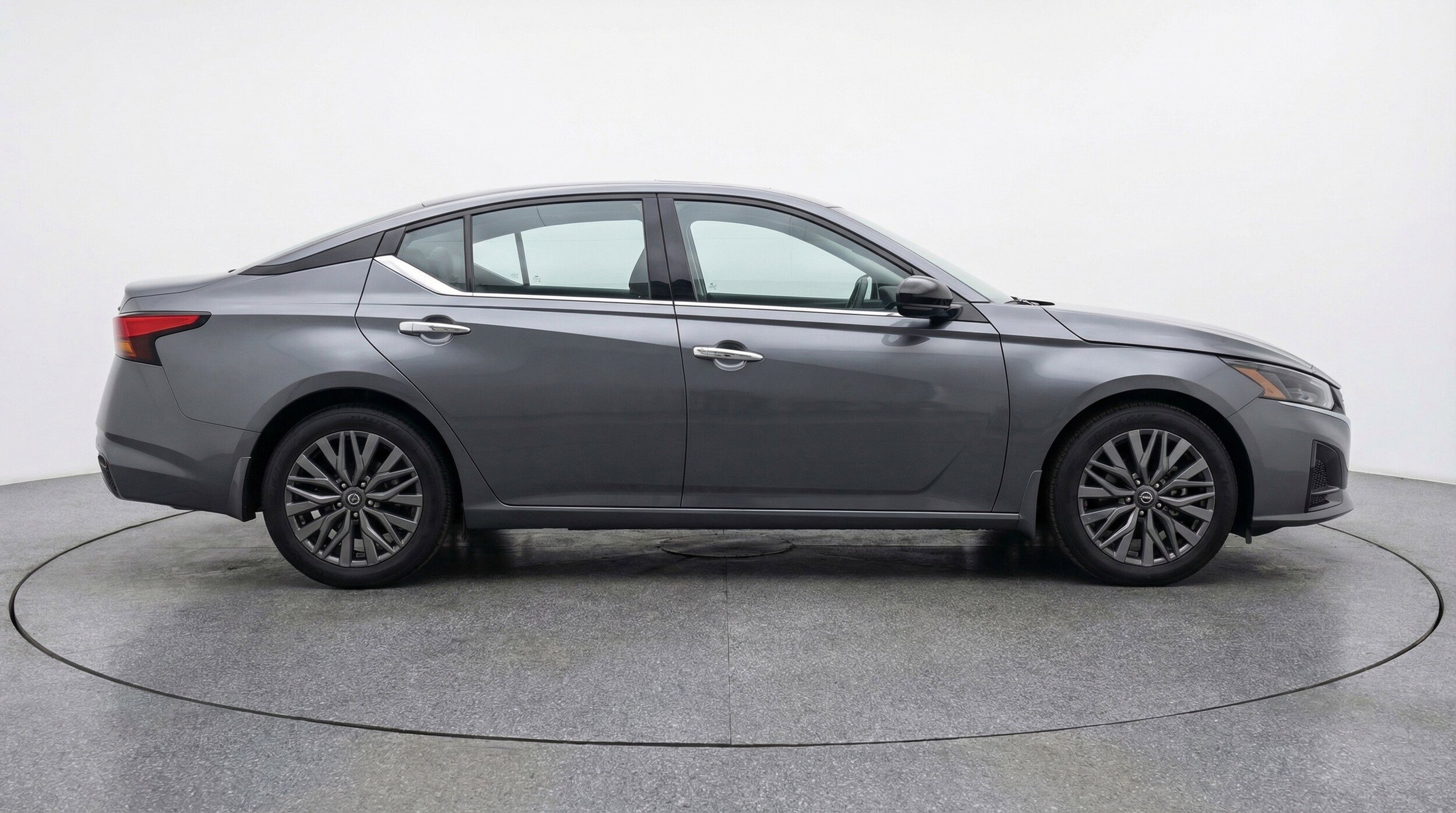 Thumbnail: 2025 Nissan Altima - 11