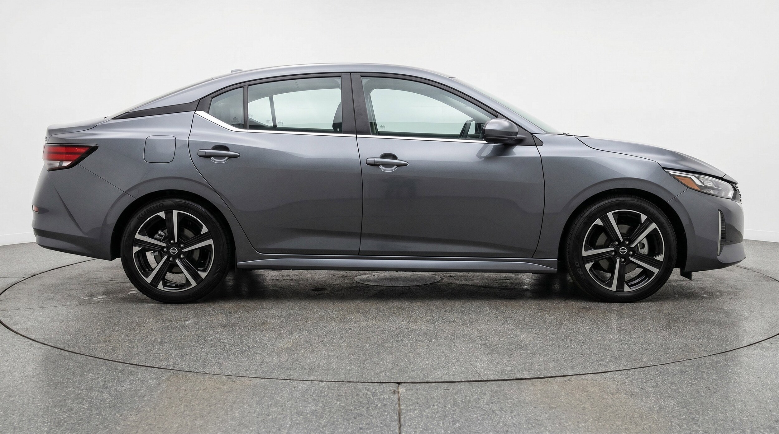 Thumbnail: 2025 Nissan Sentra - 11