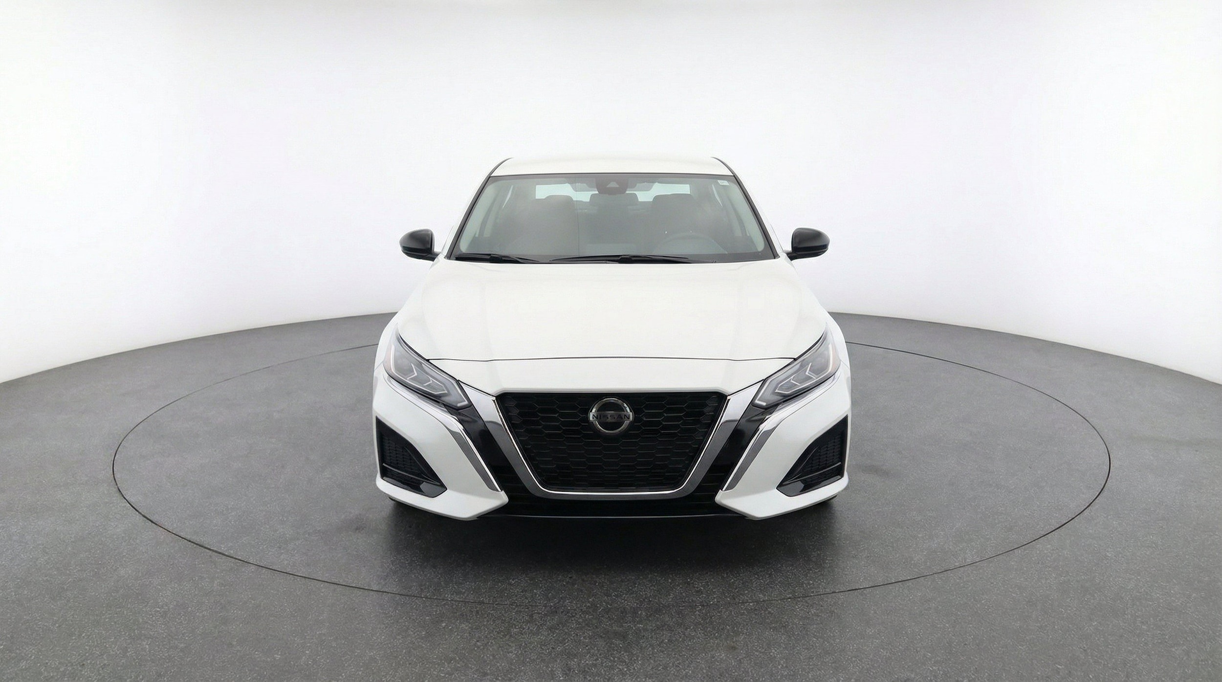 Thumbnail: 2025 Nissan Altima - 2