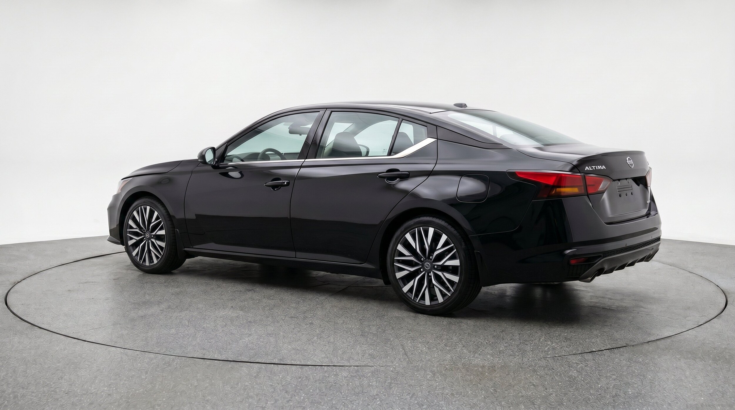 Thumbnail: 2026 Nissan Altima - 6