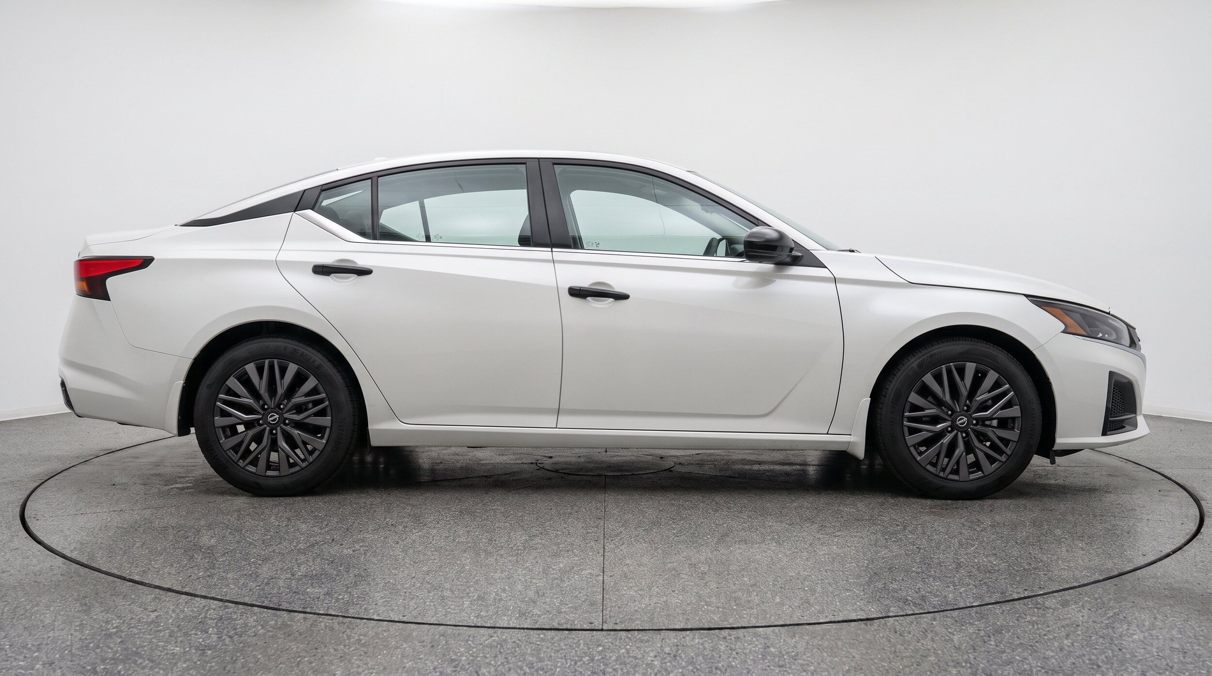 Thumbnail: 2026 Nissan Altima - 10