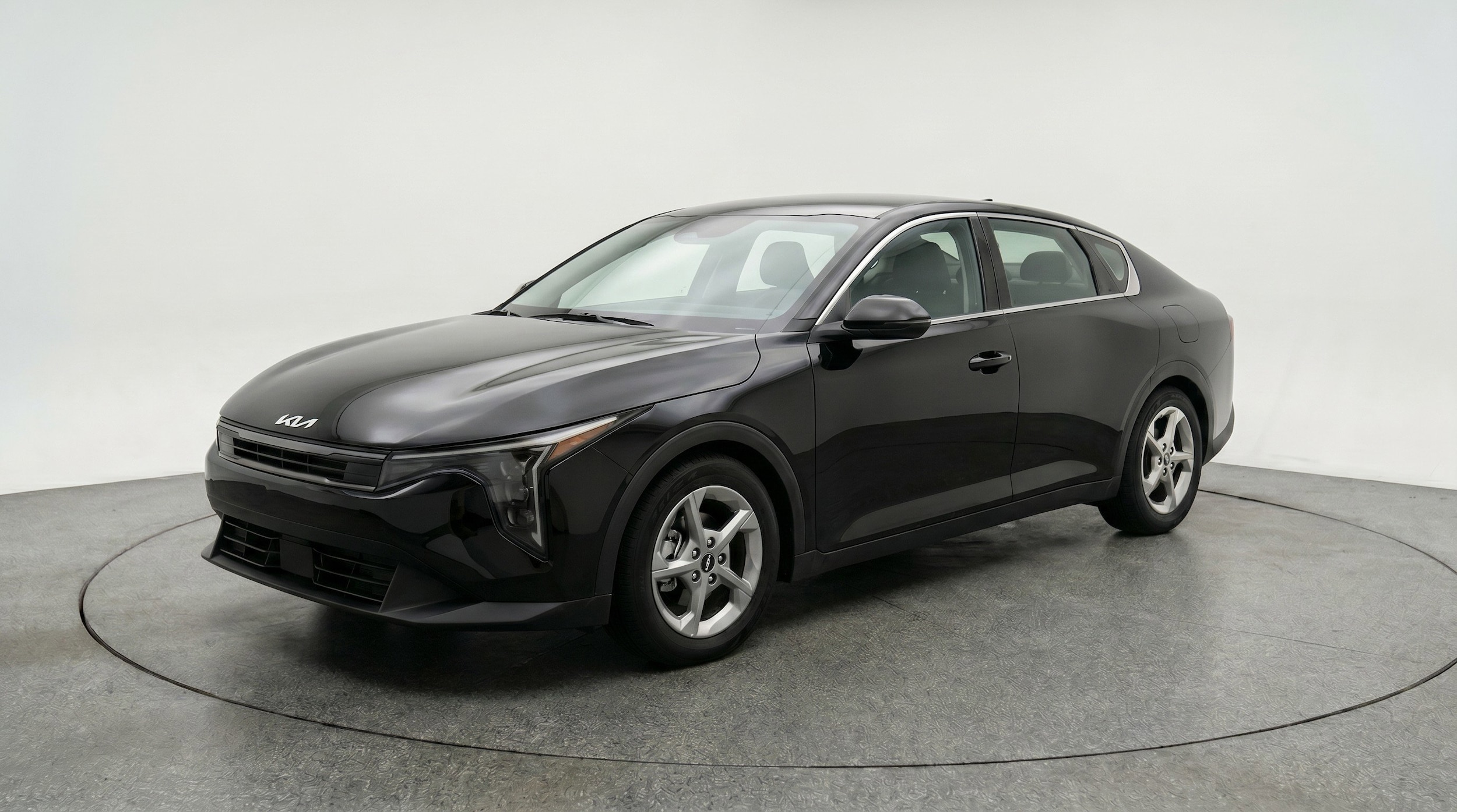 Thumbnail: 2025 Kia K4 - 3