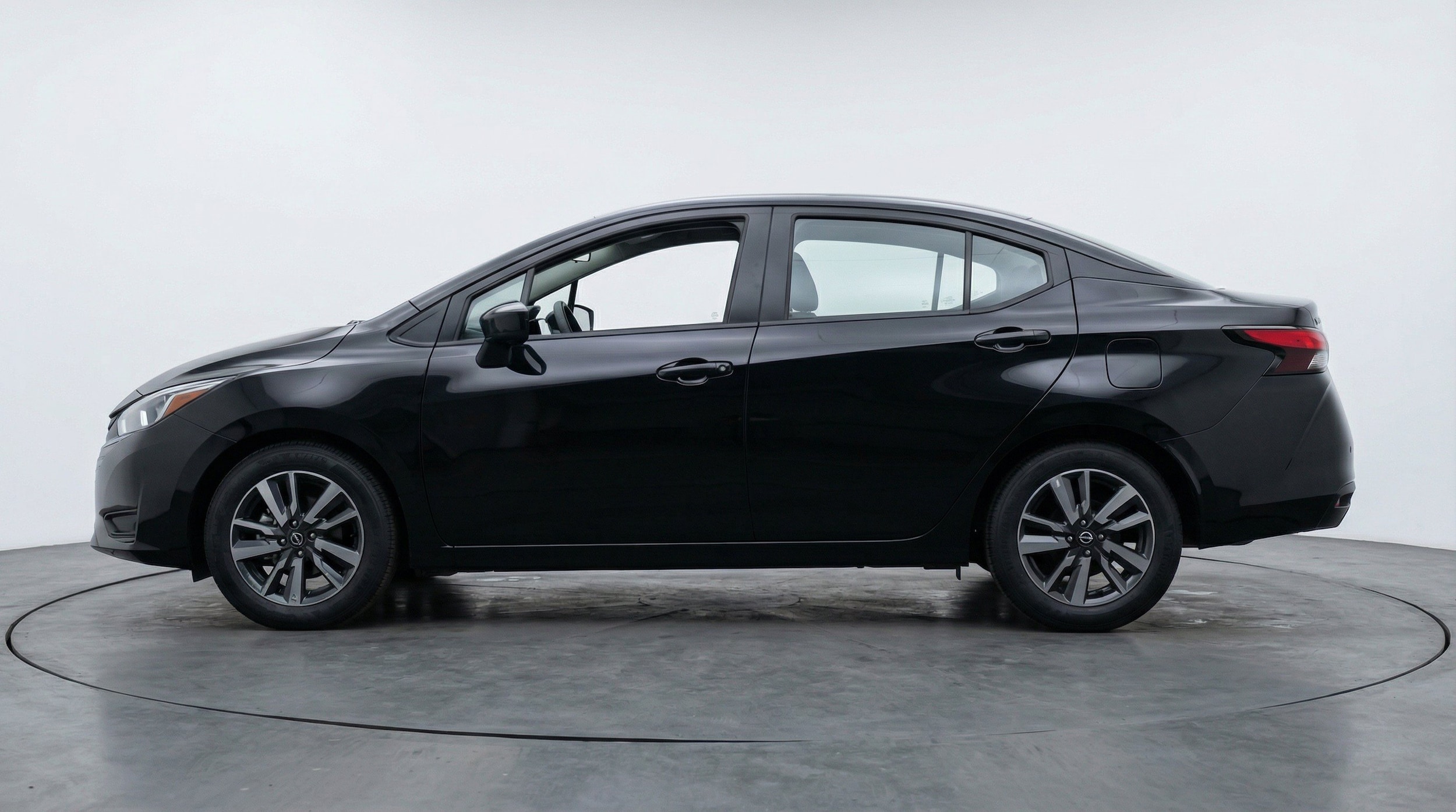 Thumbnail: 2025 Nissan Versa - 5