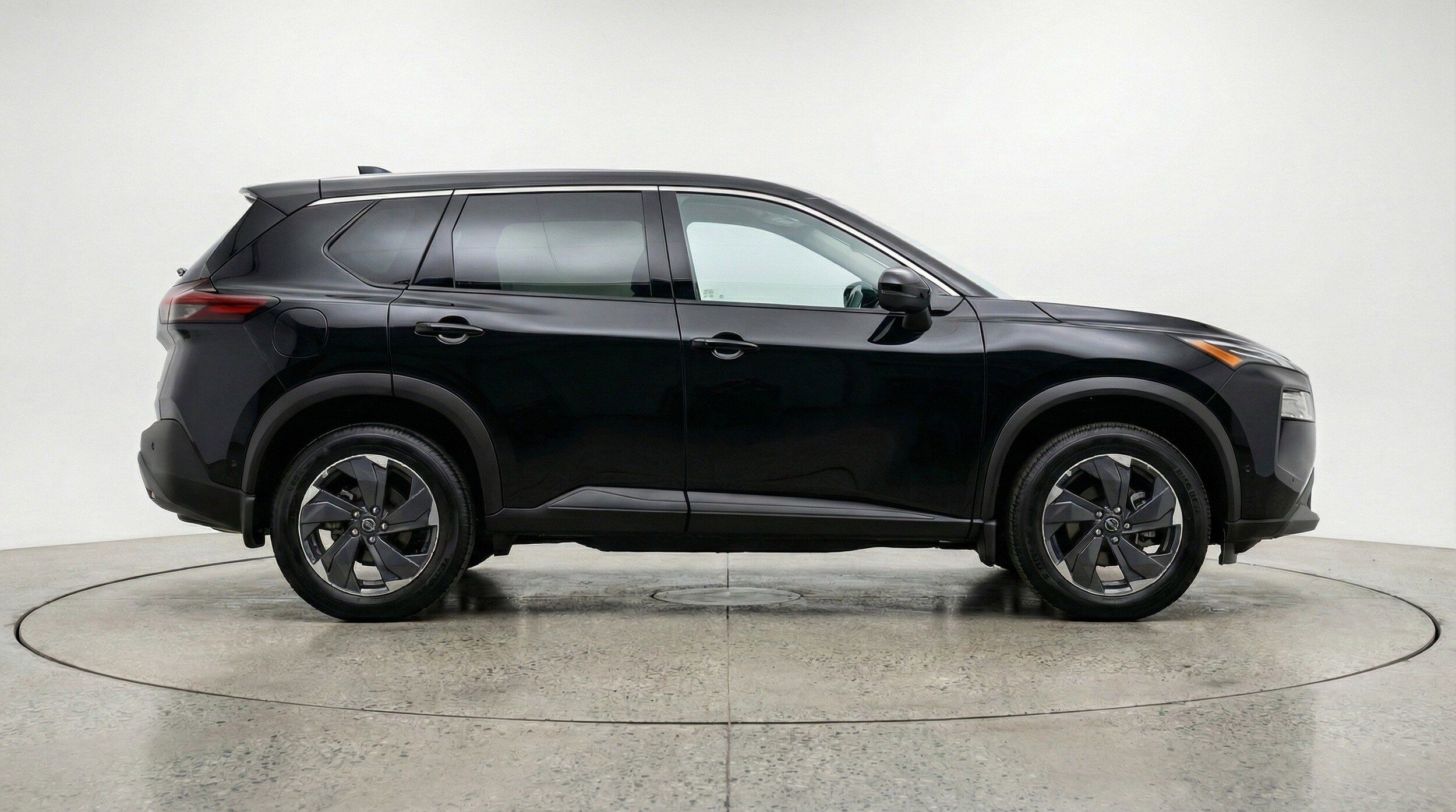 Thumbnail: 2025 Nissan Rogue - 11