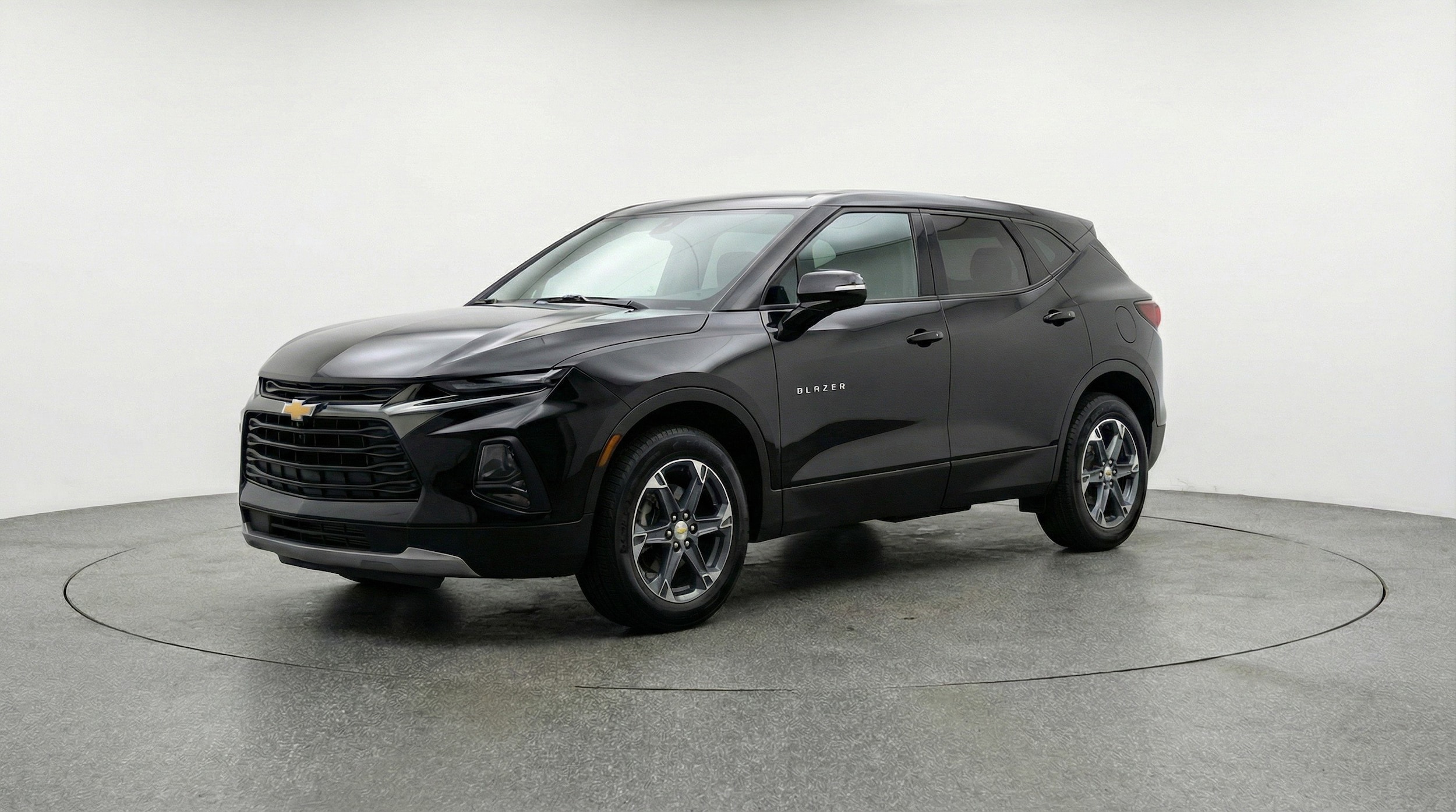 Thumbnail: 2025 Chevrolet Blazer - 3