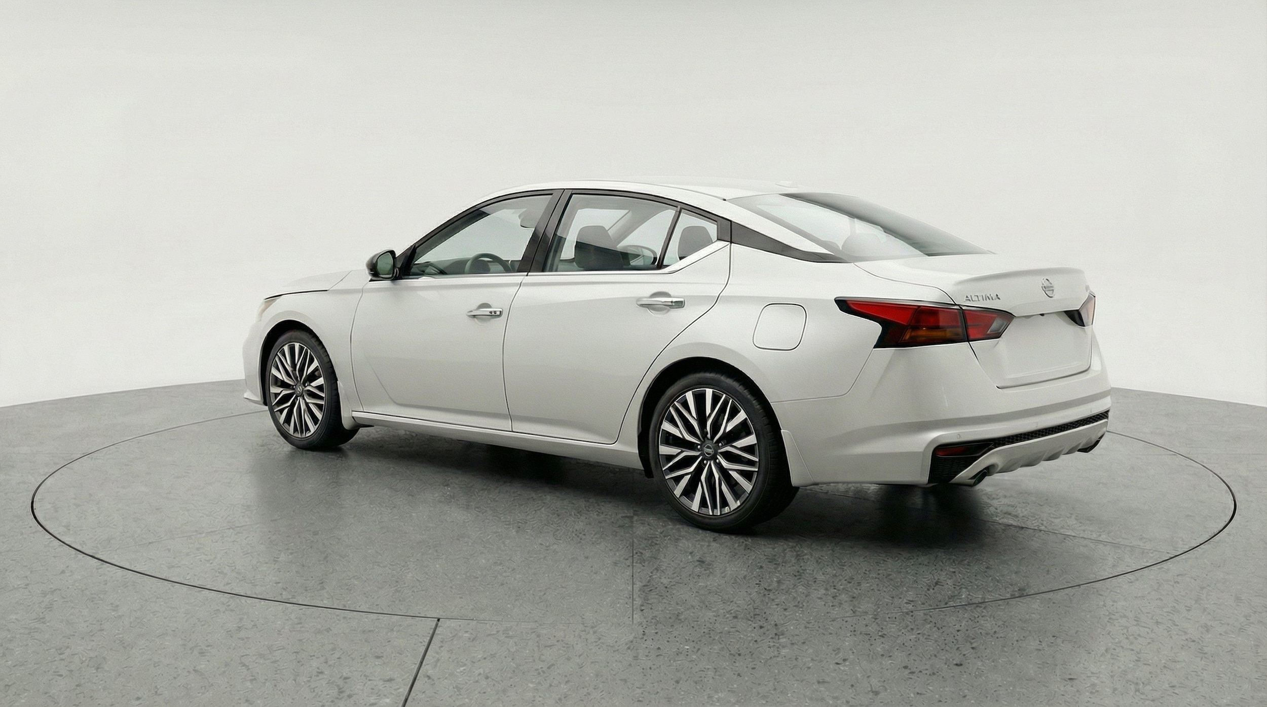 Thumbnail: 2025 Nissan Altima - 6