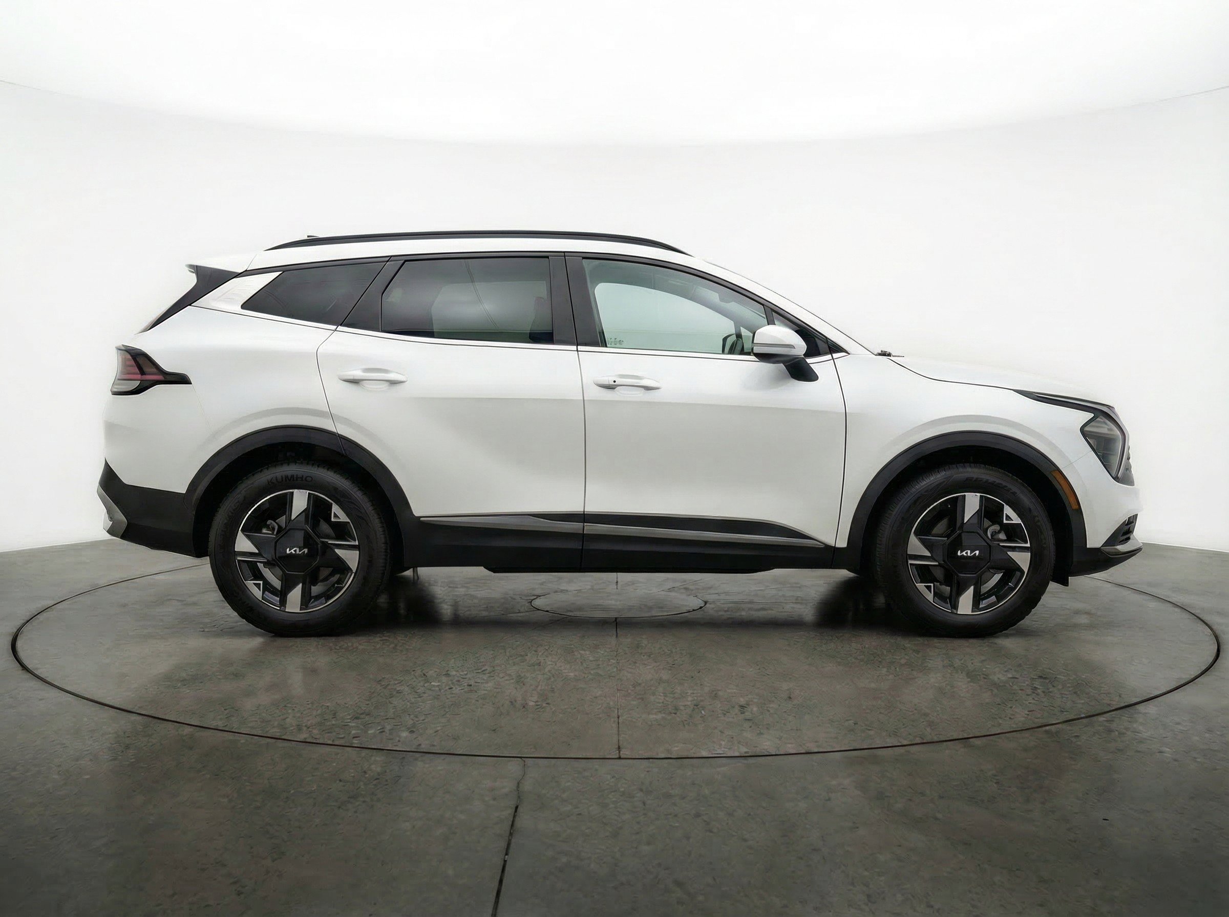 Thumbnail: 2026 Kia Sportage - 11