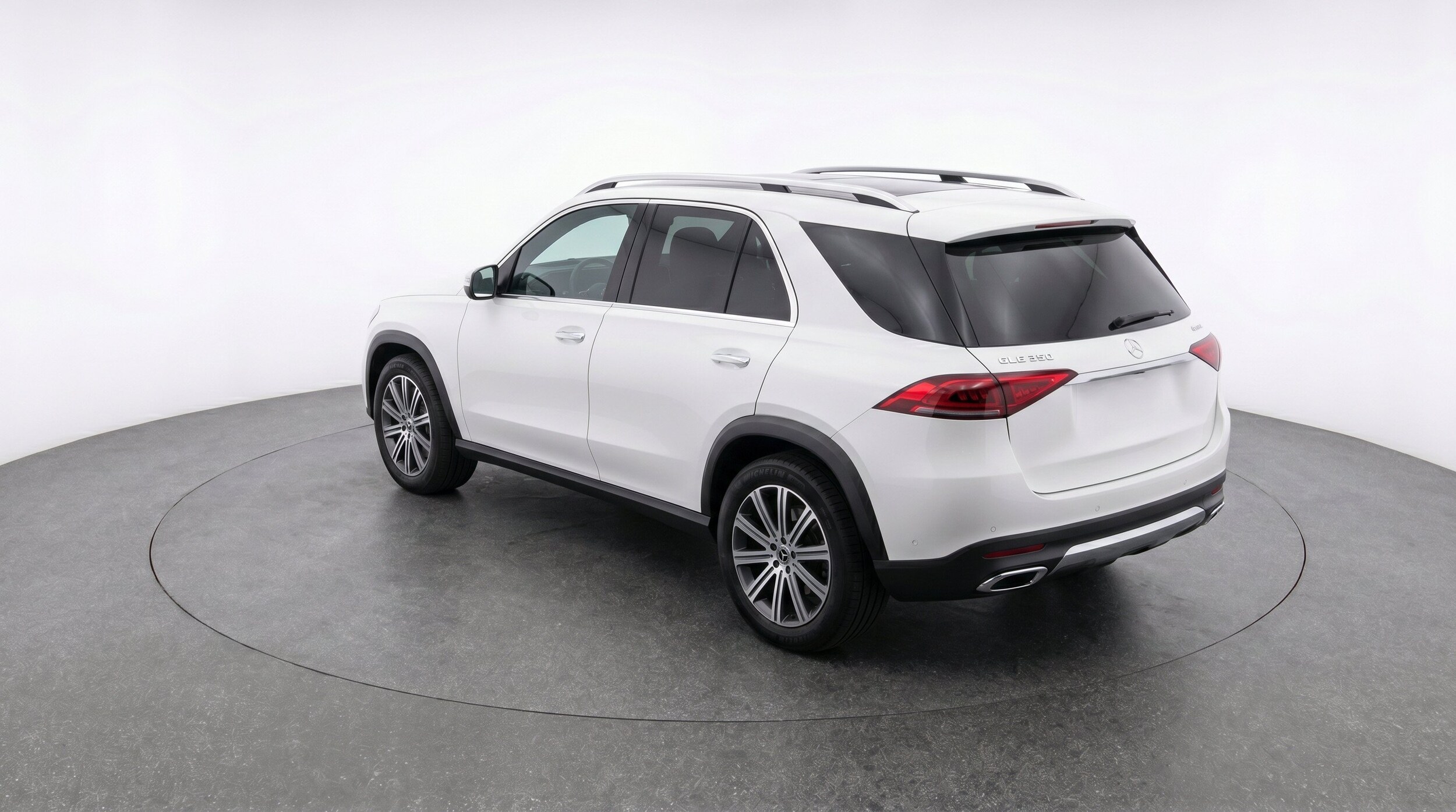 Thumbnail: 2026 Mercedes-Benz GLE - 6