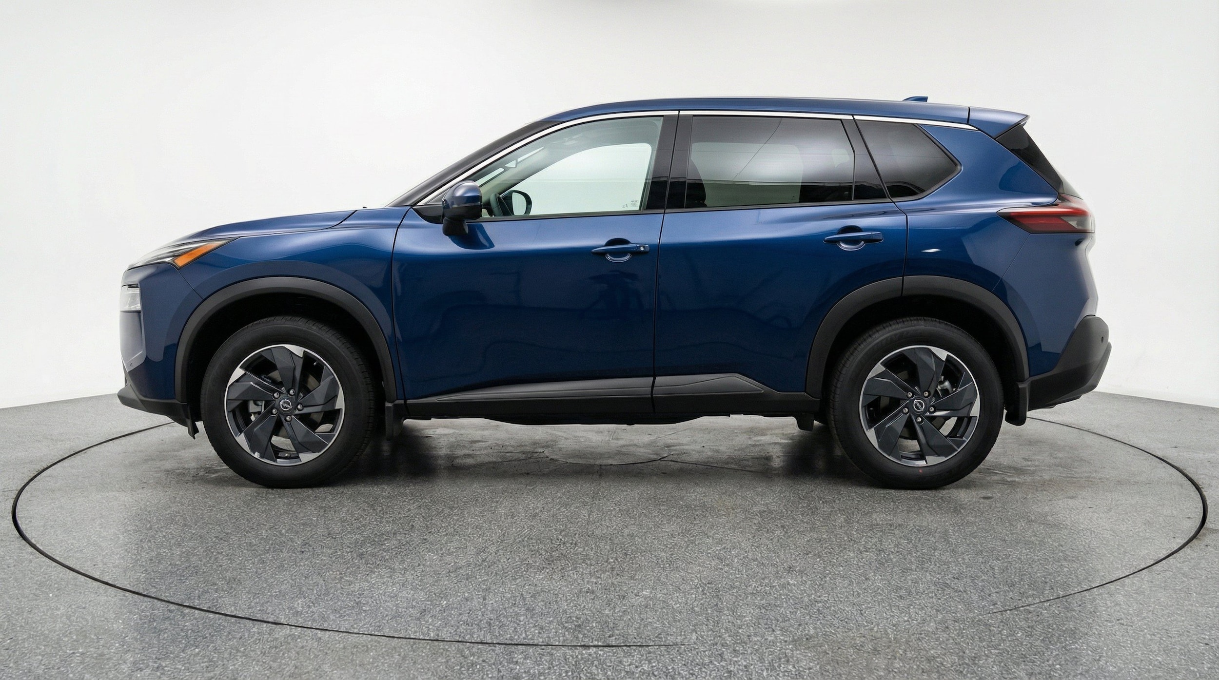 Thumbnail: 2025 Nissan Rogue - 5