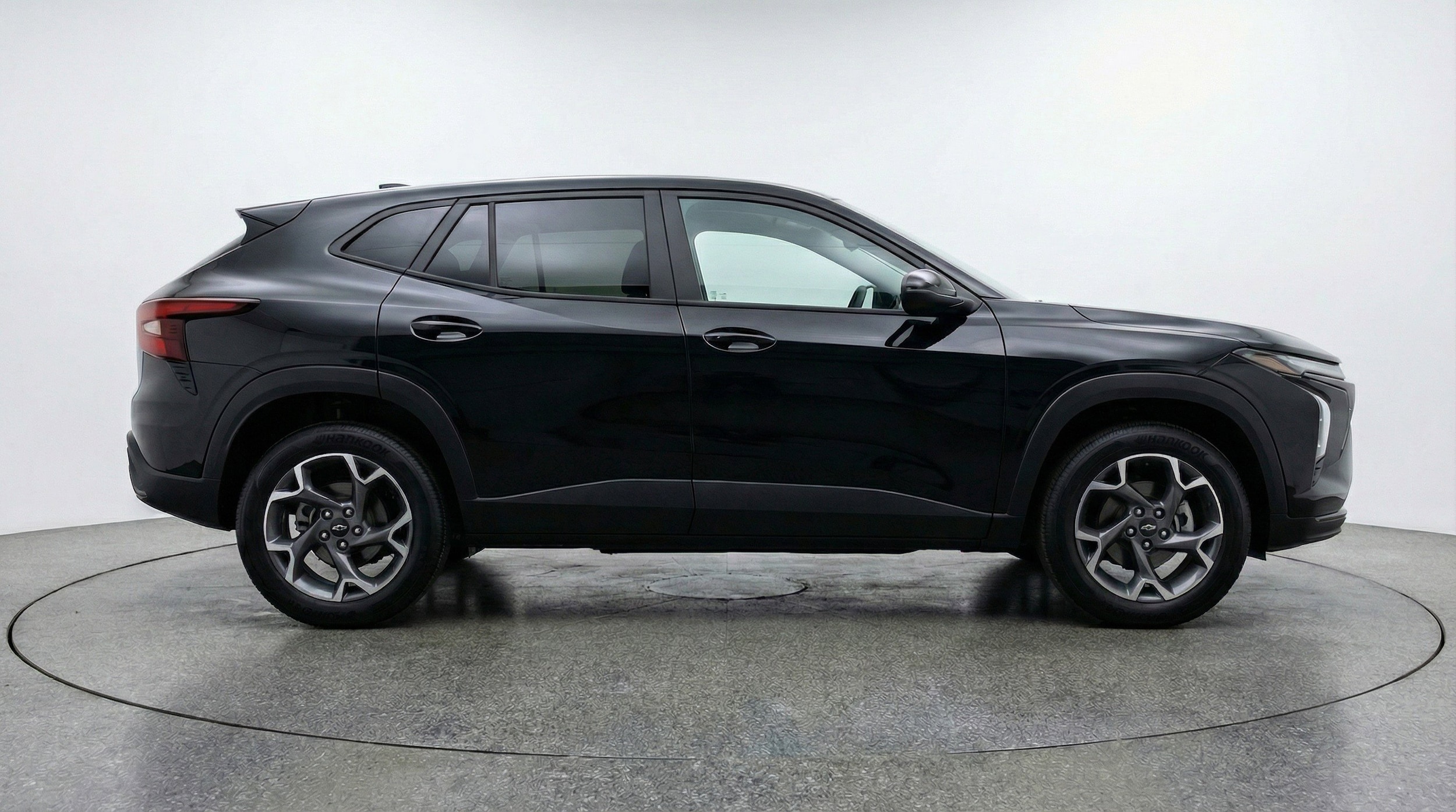 Thumbnail: 2025 Chevrolet Trax - 11