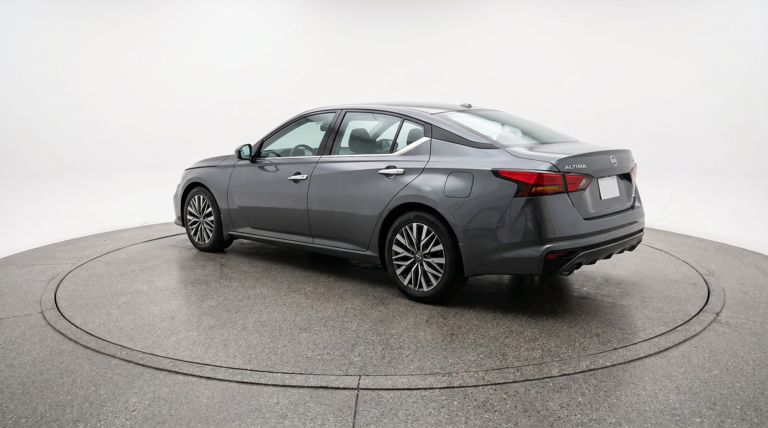 Thumbnail: 2025 Nissan Altima - 6