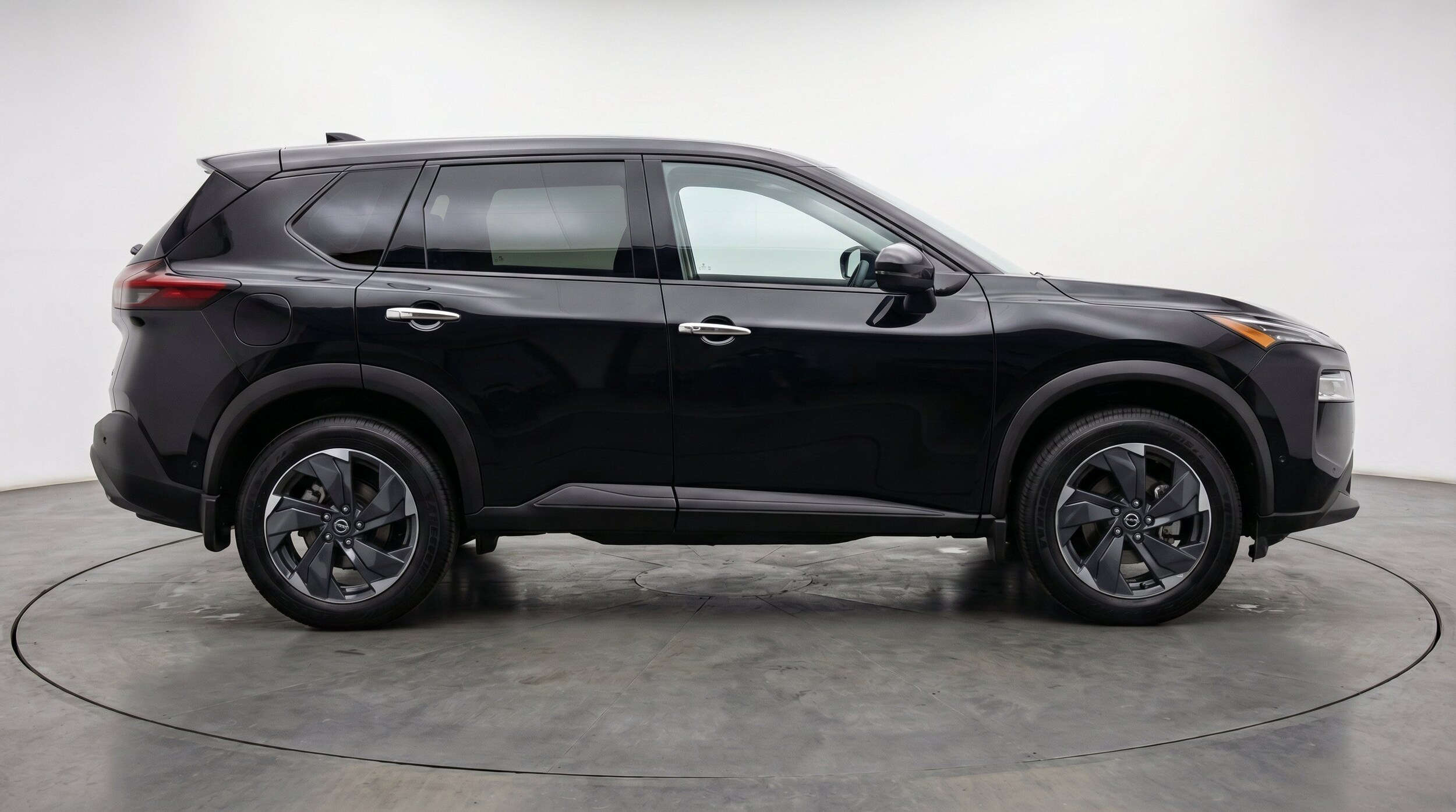 Thumbnail: 2025 Nissan Rogue - 11