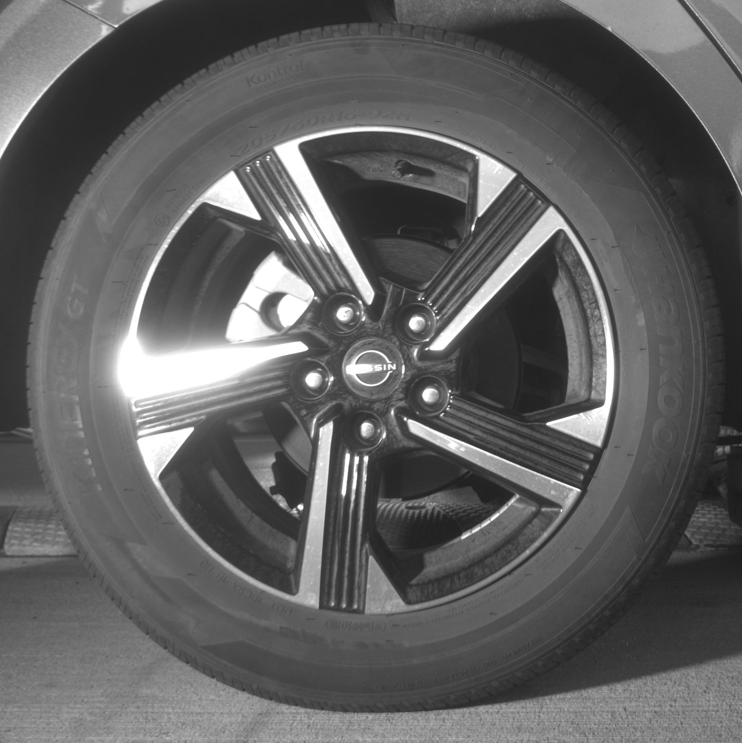 Thumbnail: 2025 Nissan Sentra - 12