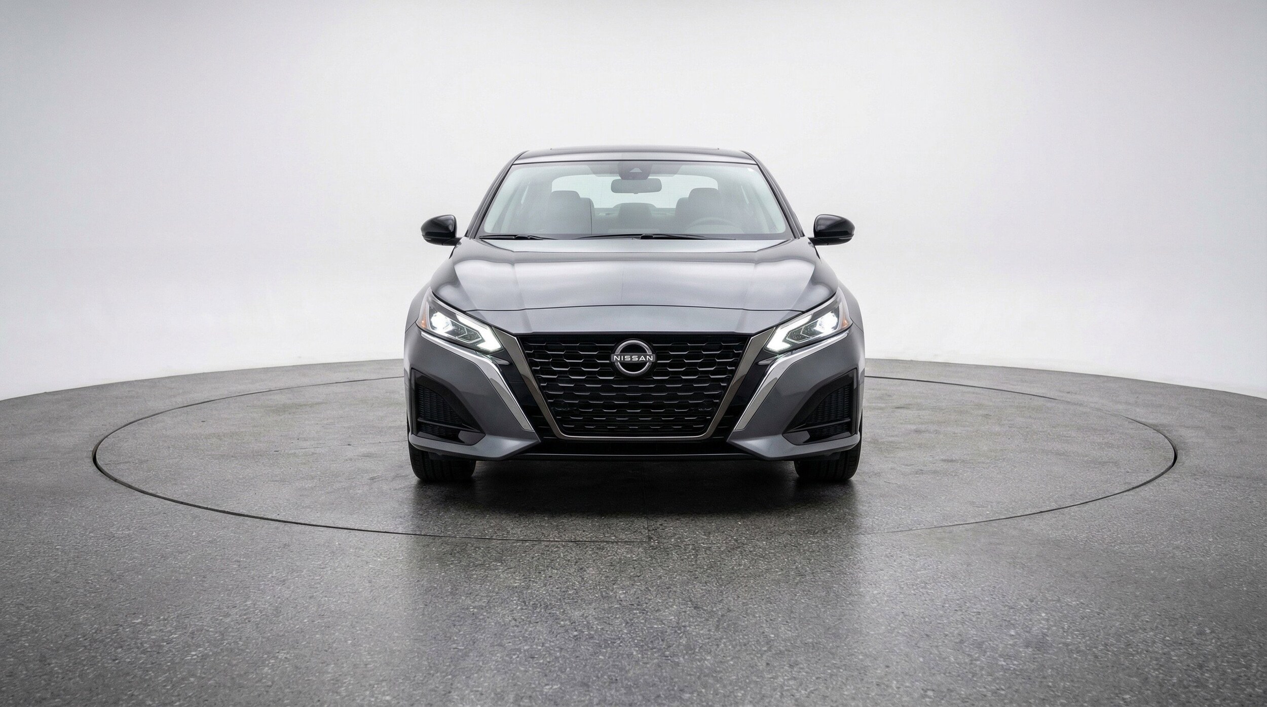 Thumbnail: 2025 Nissan Altima - 2