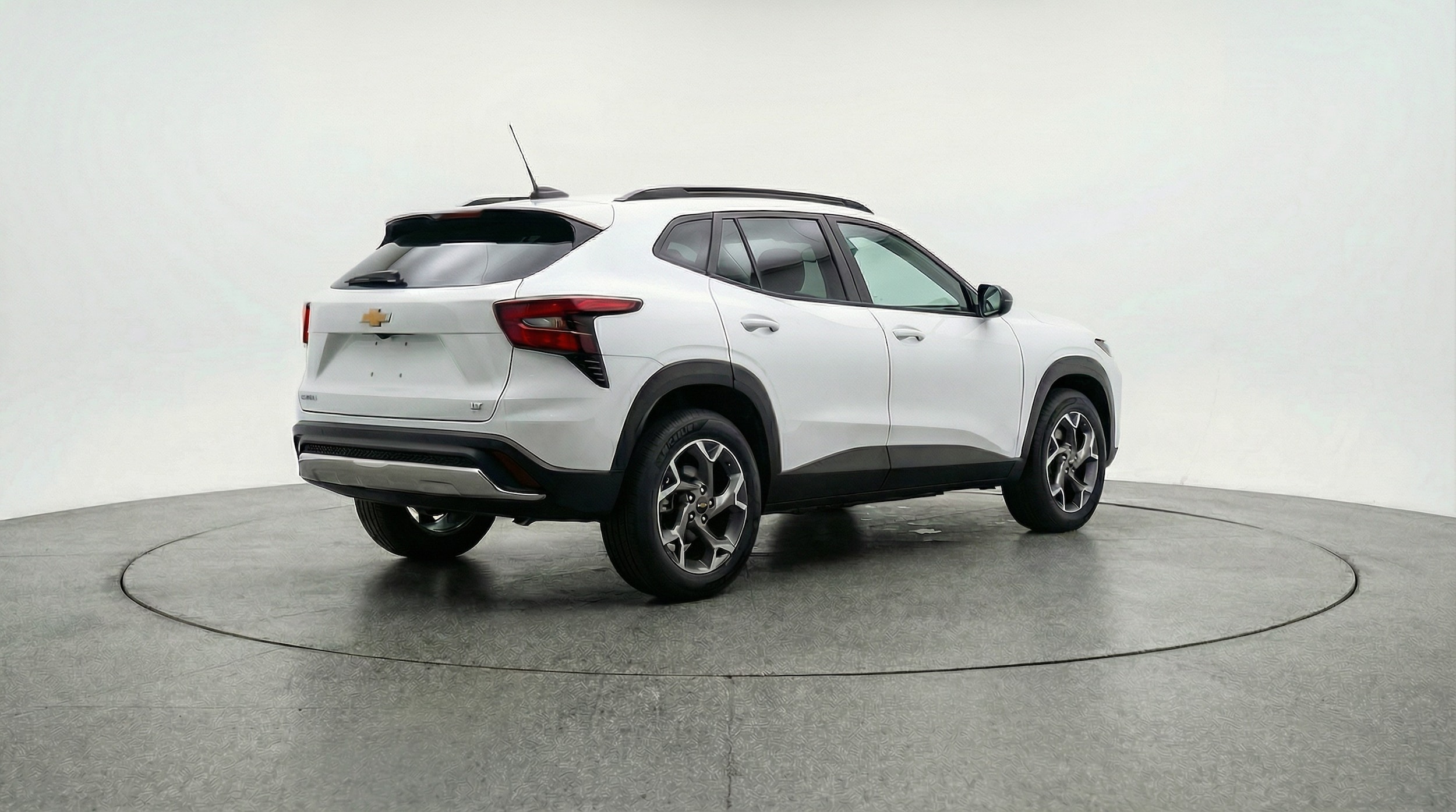 Thumbnail: 2025 Chevrolet Trax - 7