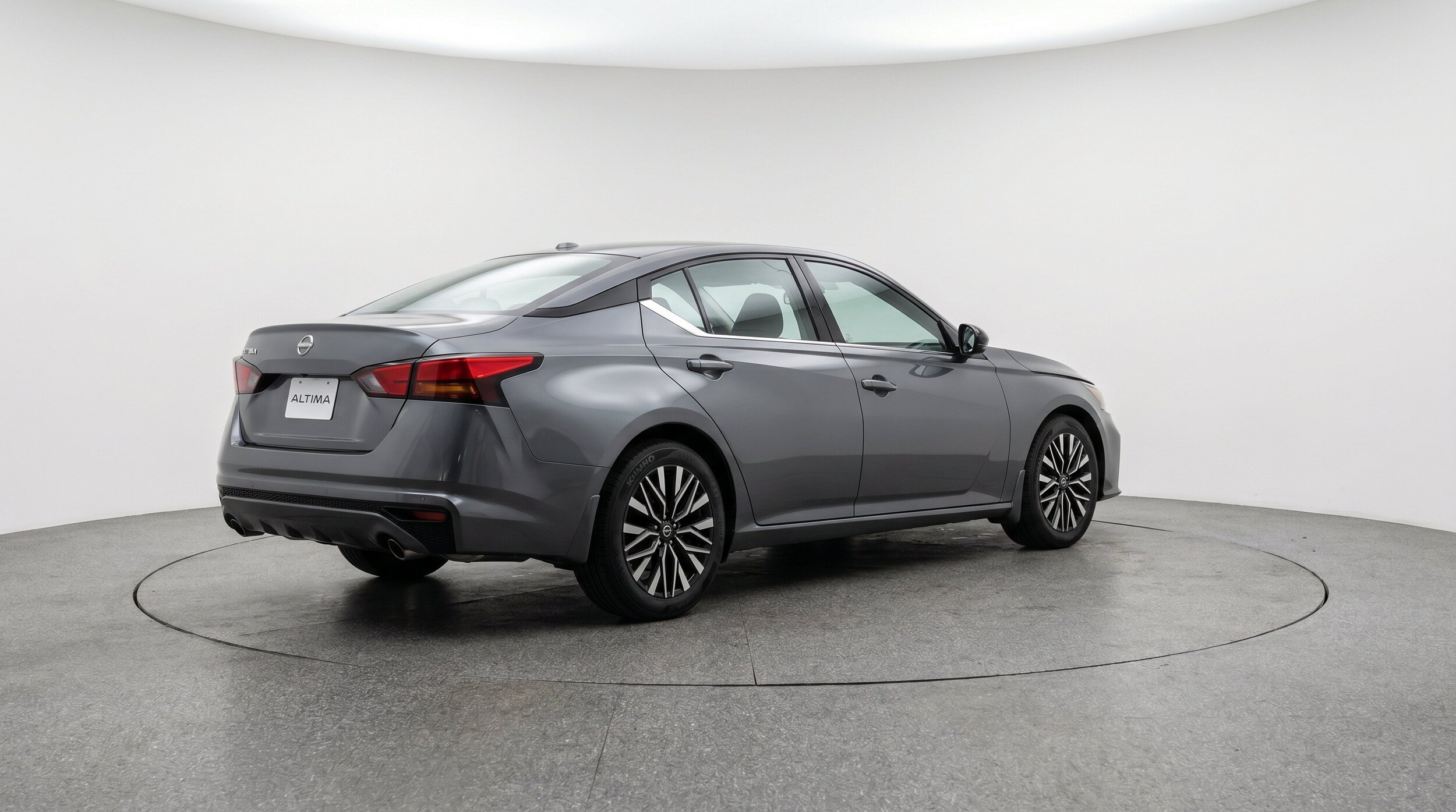 Thumbnail: 2025 Nissan Altima - 9
