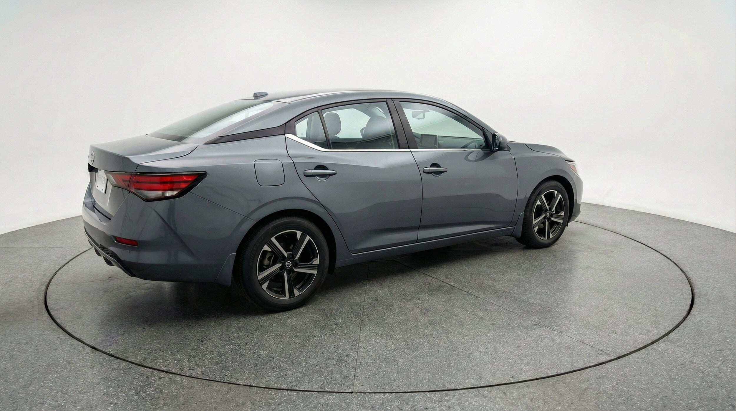 Thumbnail: 2025 Nissan Sentra - 9