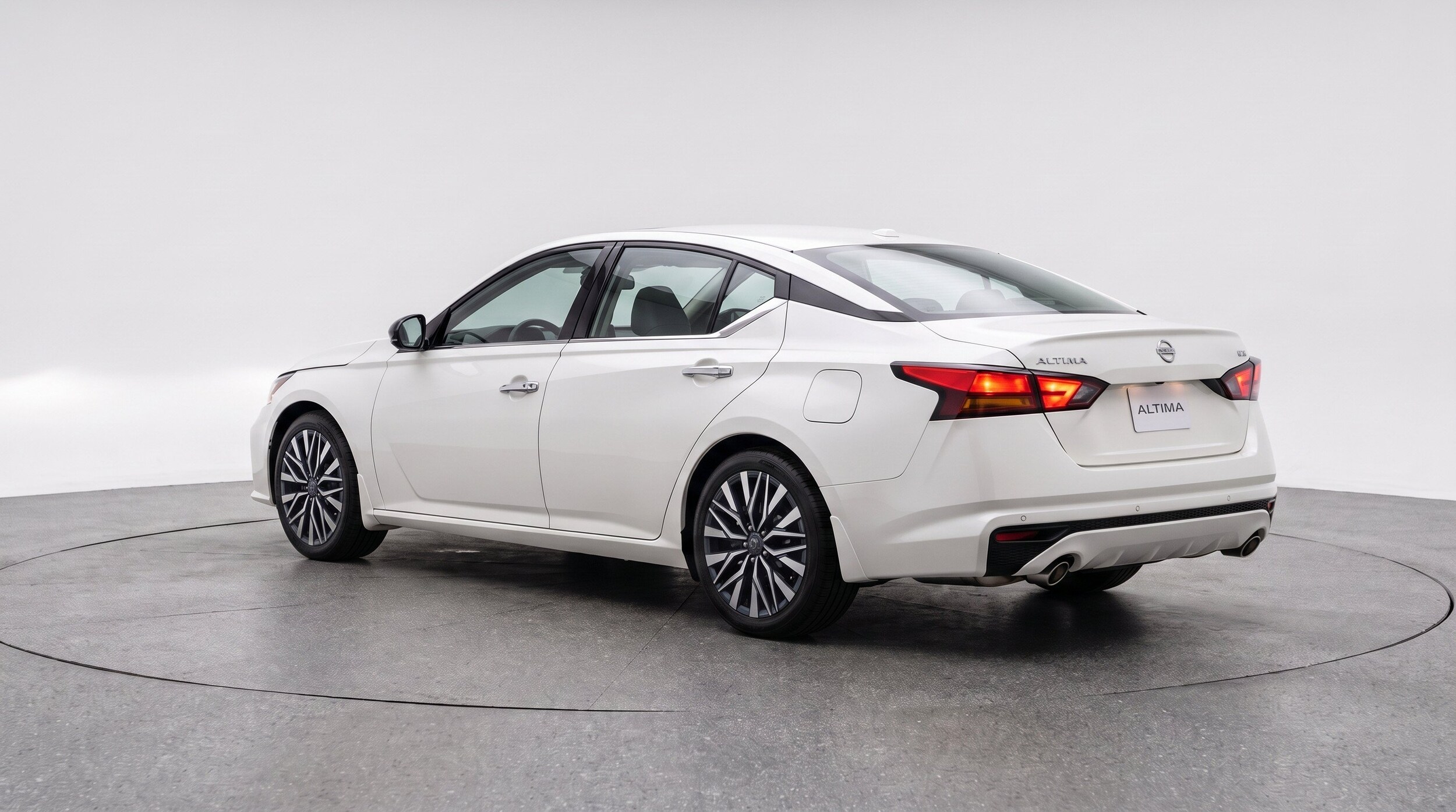 Thumbnail: 2025 Nissan Altima - 6
