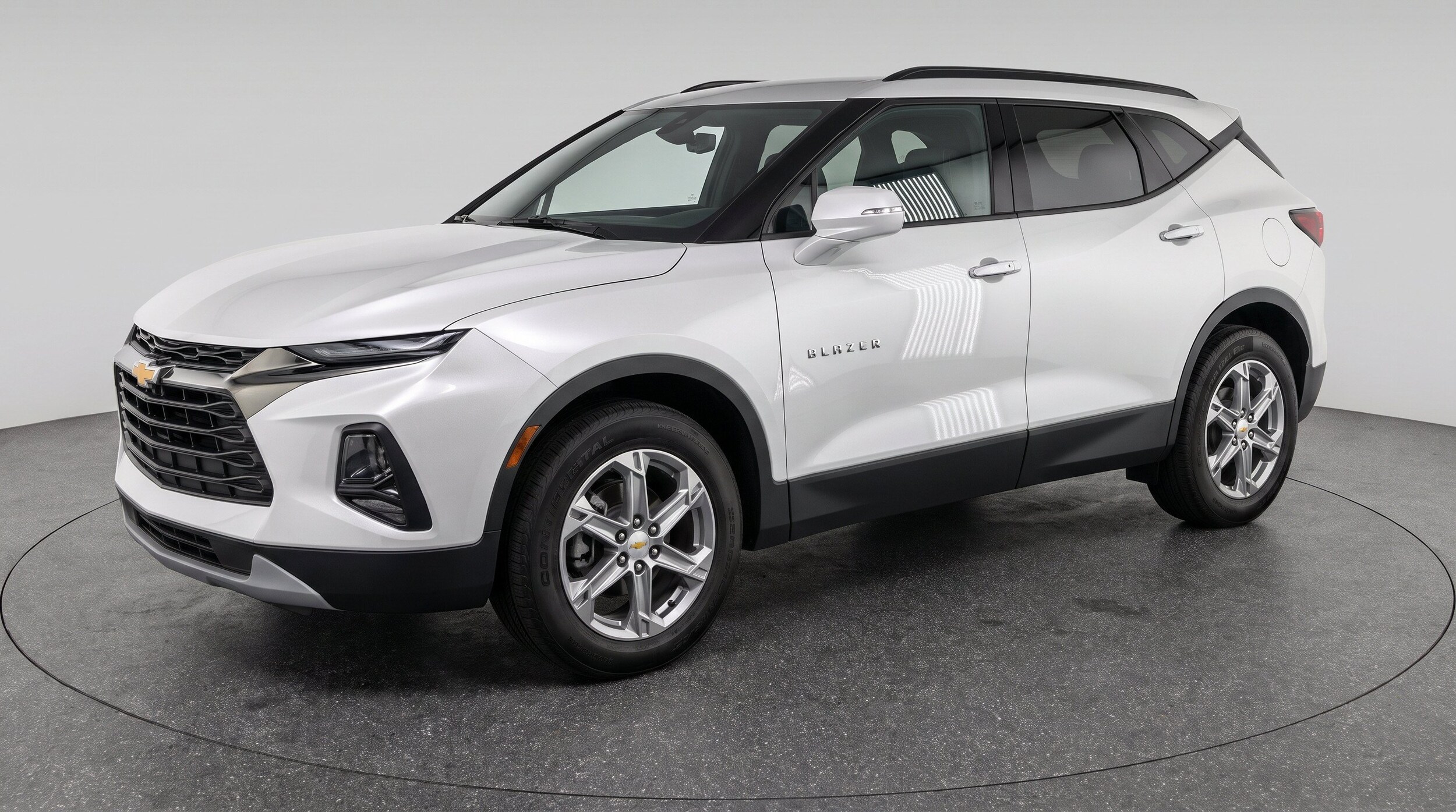 Thumbnail: 2026 Chevrolet Blazer - 3