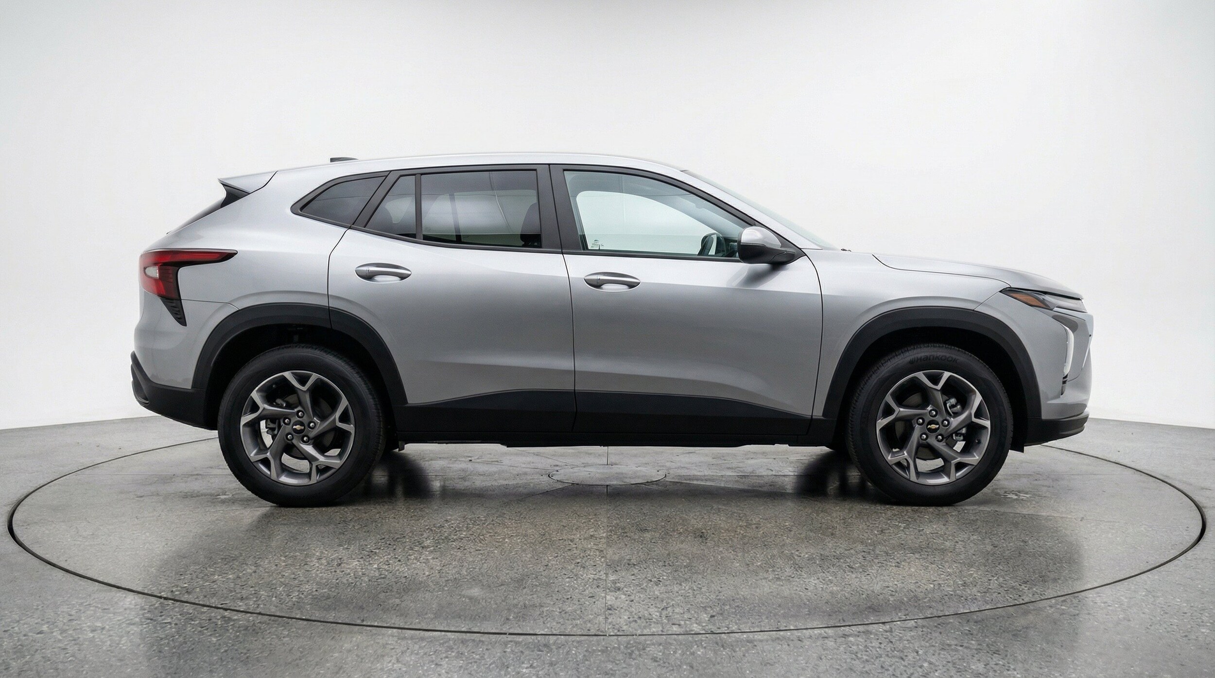 Thumbnail: 2025 Chevrolet Trax - 11
