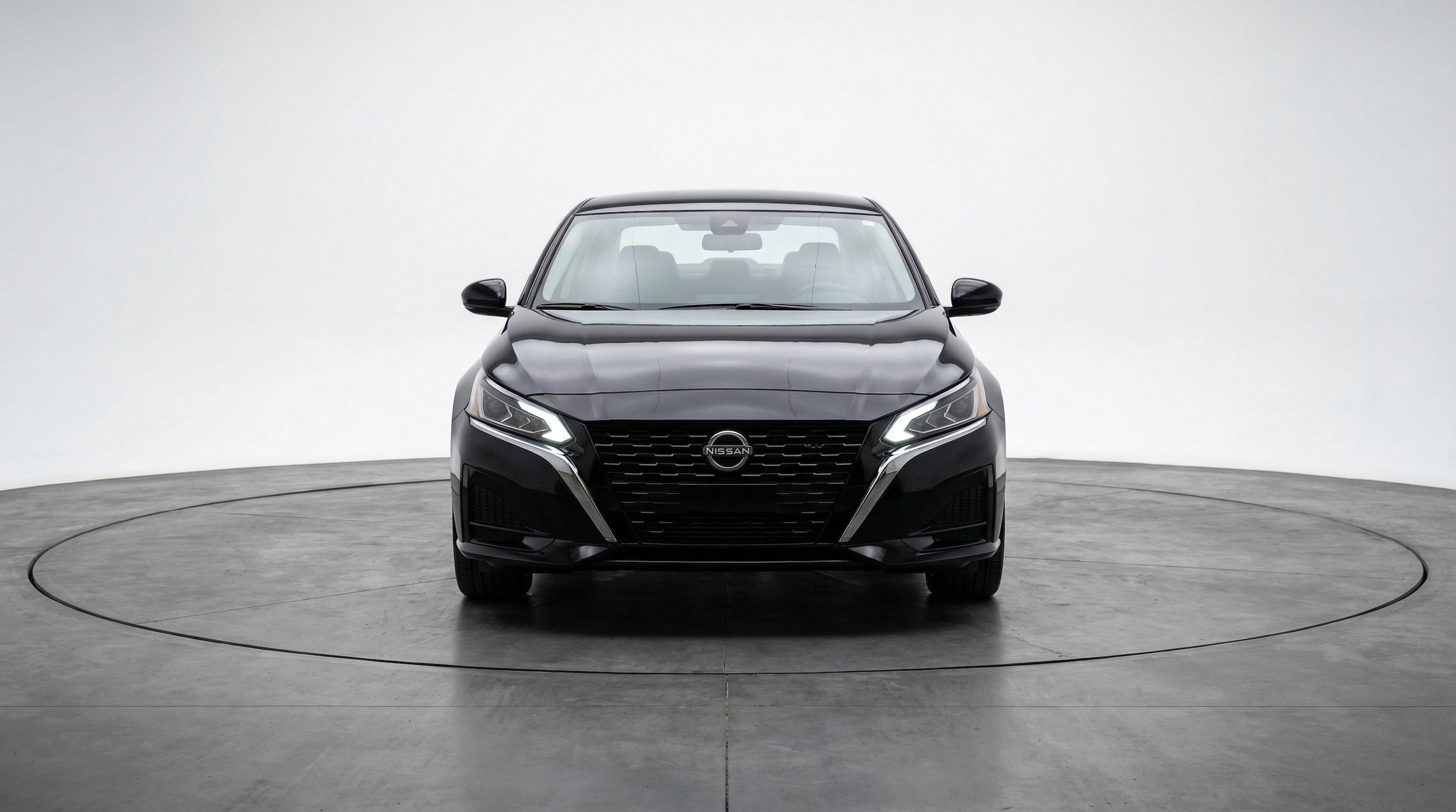 Thumbnail: 2025 Nissan Altima - 2