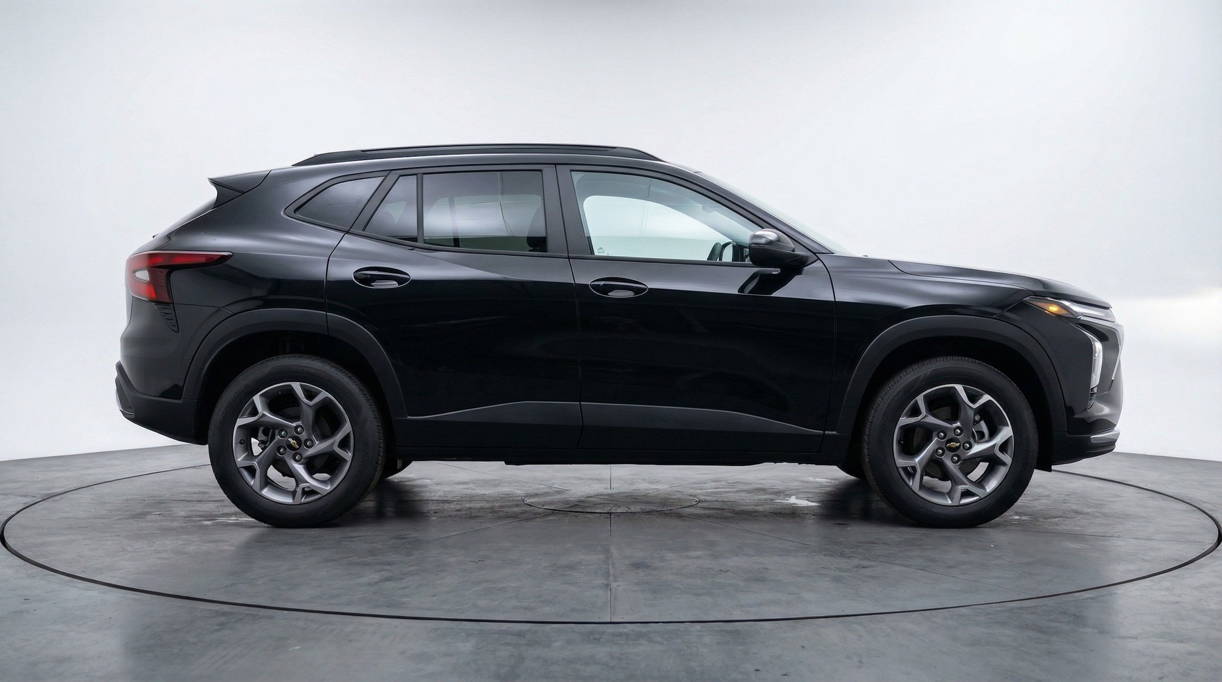 Thumbnail: 2025 Chevrolet Trax - 11