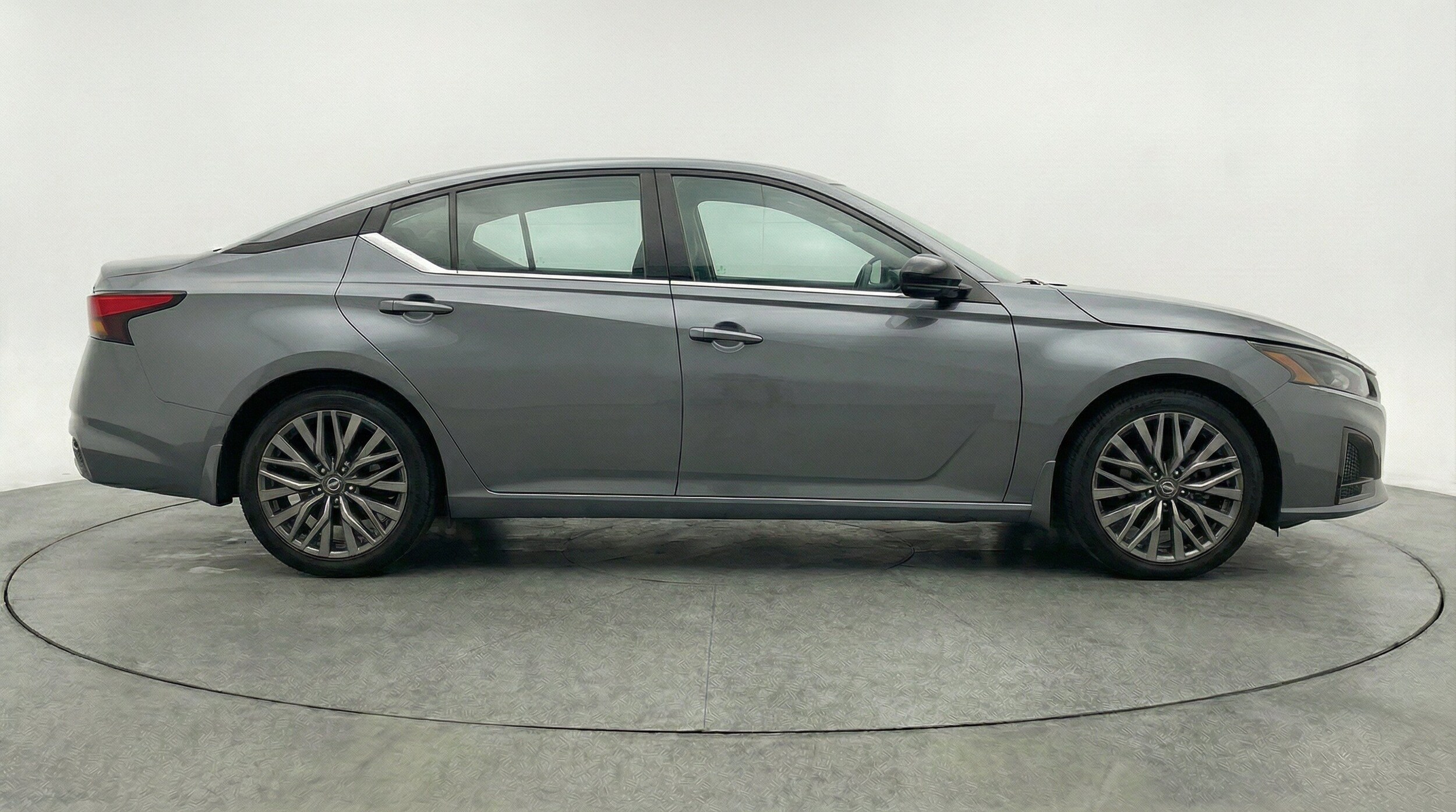 Thumbnail: 2025 Nissan Altima - 11