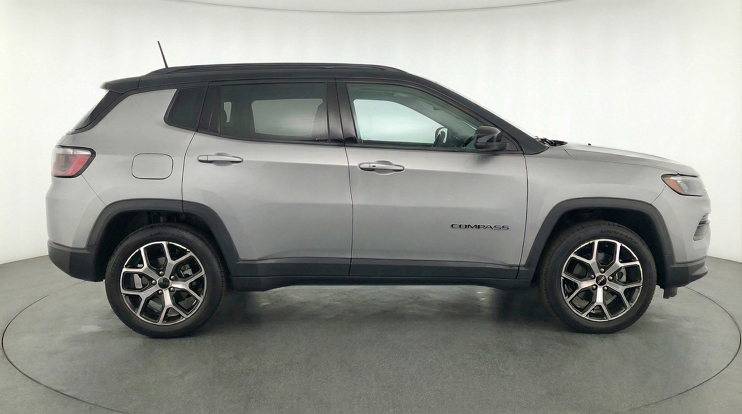 Thumbnail: 2025 Jeep Compass - 11