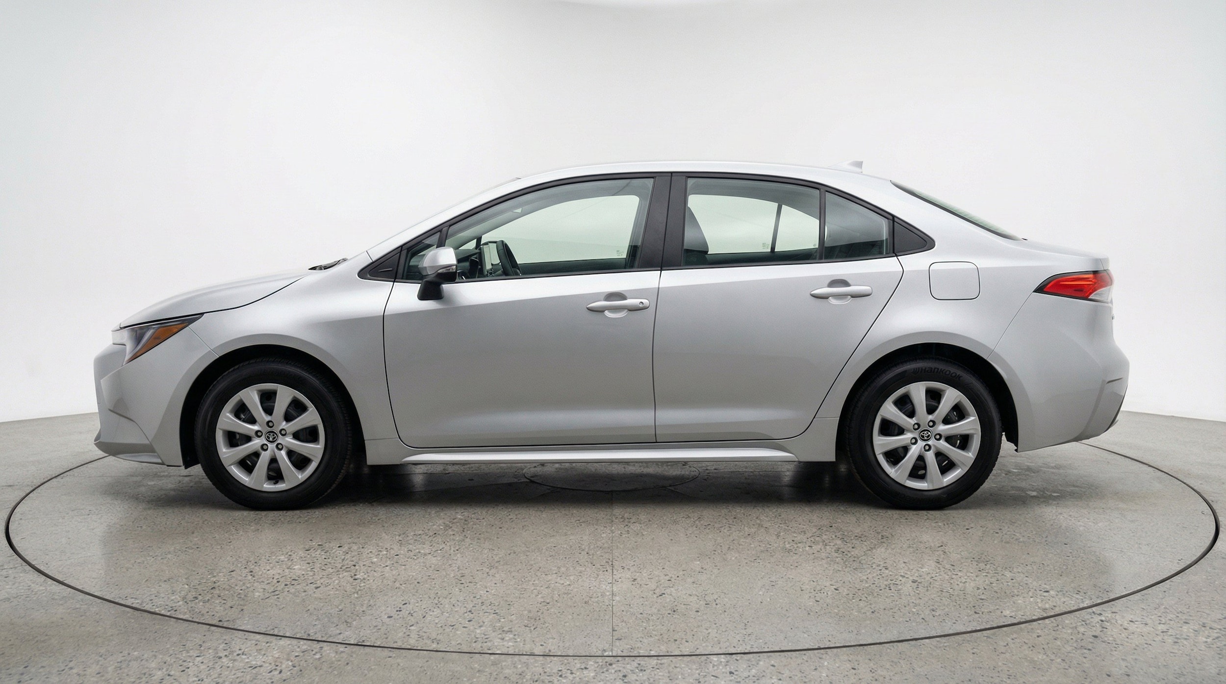 Thumbnail: 2025 Toyota Corolla - 5